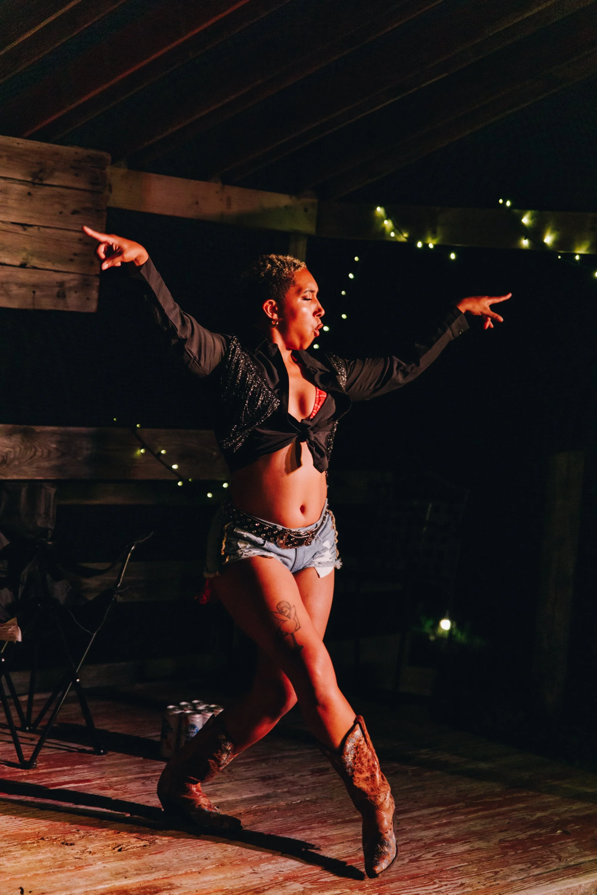 CGPHOTO - Queen Bee Cabaret-220.jpg