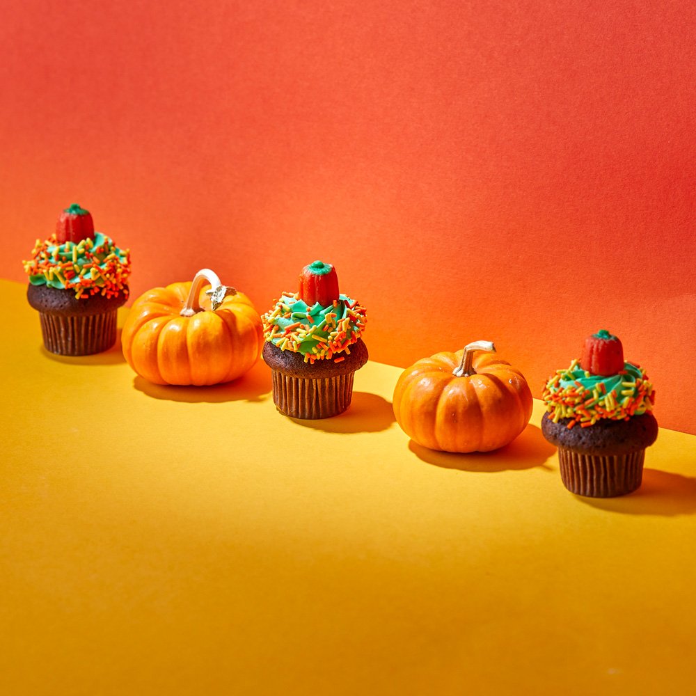 oakland-food-photographer-pumpkin-cupcake-group.jpg