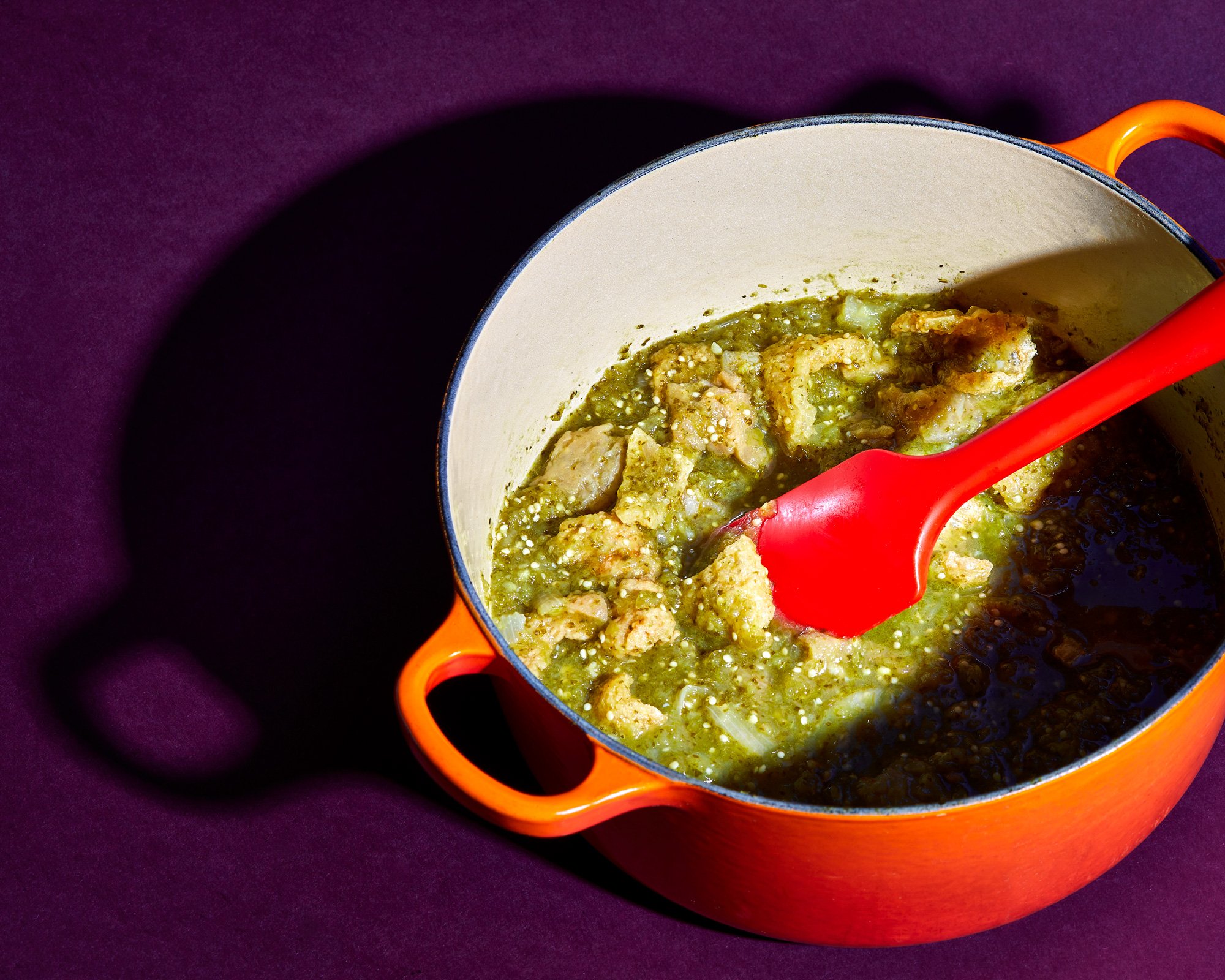oakland-food-photographer-chicharron-en-salsa-verde-stew-in-orange-pot.jpg