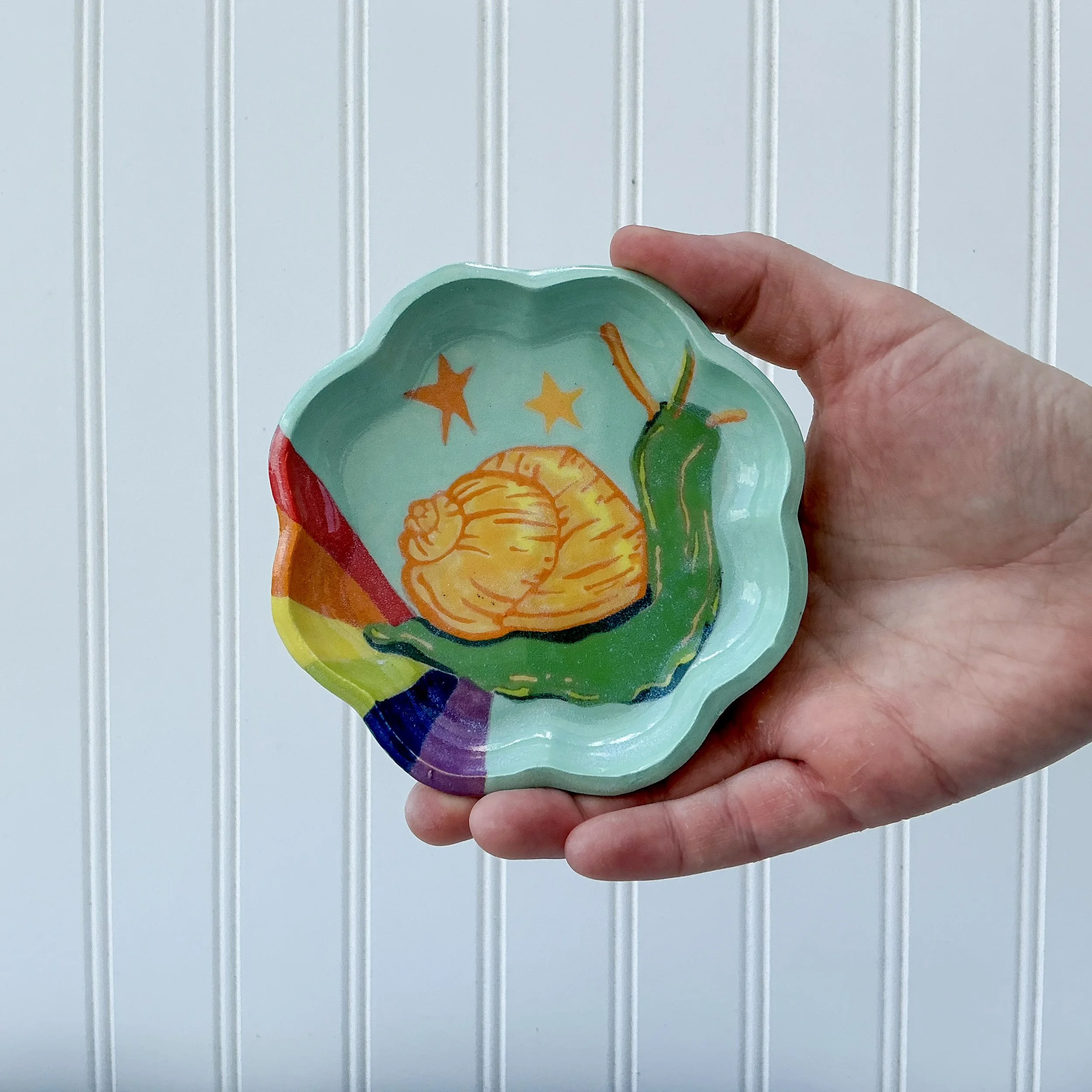 Rainbow Snail Ruffle Ring Dish