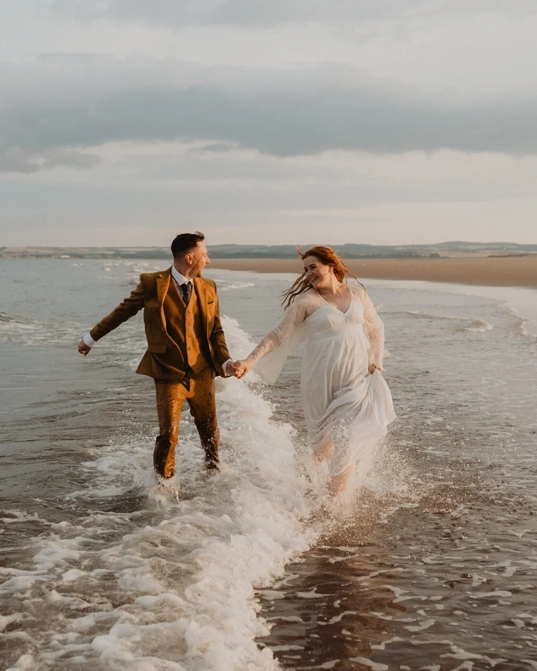// Martyna + Josh //

A sunset wedding ceremony
A few family, friends + their dog
The best celebrant @garythehumanist
On their favourite beach

All before running in to the sea together (me included!) 🌊 

Outrageously special! 

&mdash;