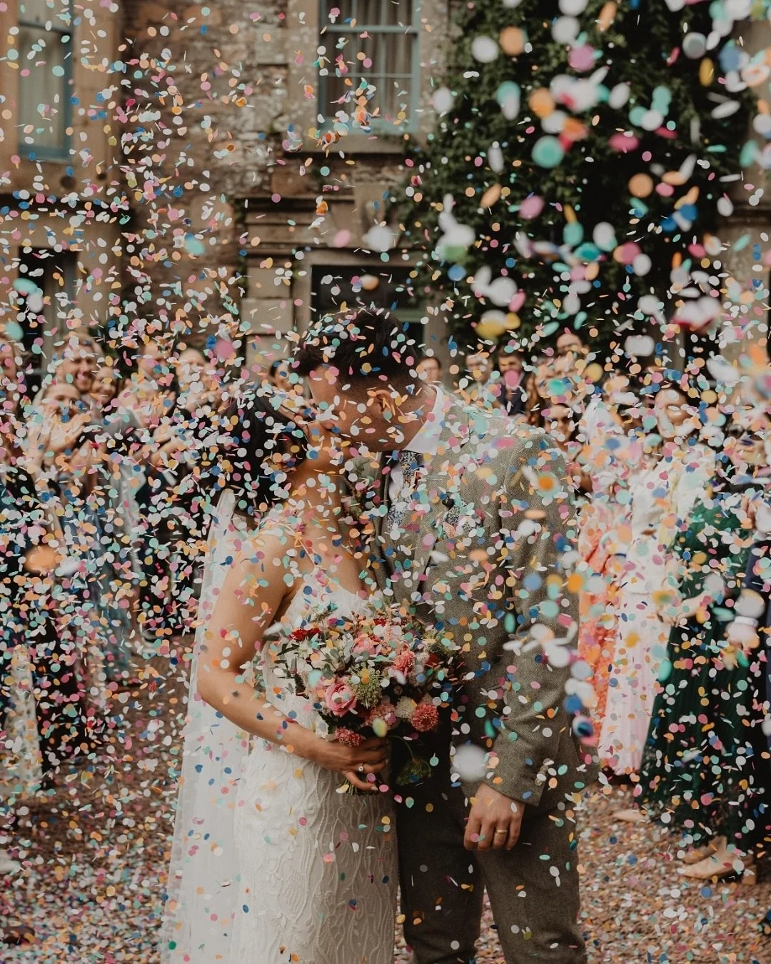 // Caroline + Connaire //

The best of the best and a magical wedding day. 

Here&rsquo;s a wee sneak peek...

&mdash;

Couple: @hihellocaroline &amp; @connaire___
Photographer: @adamlutophotography
Venue: @cormiston_farm
Celebrant: @kathryn.celebran