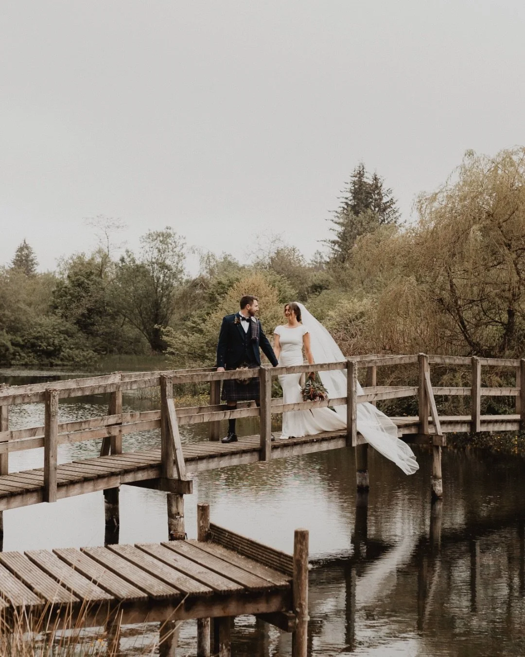 // Rosie + Pete //

Drumtochty Castle Wedding

&mdash;

Suppliers:

Photographer: @adamlutophotography
Venue: @drumtochtycastle
Celebrant: @reverendcarolanne
Florist: @haysflowers
Videographer: @conorrossmedia
Hair Stylist: @michellereidhair
Make Up 