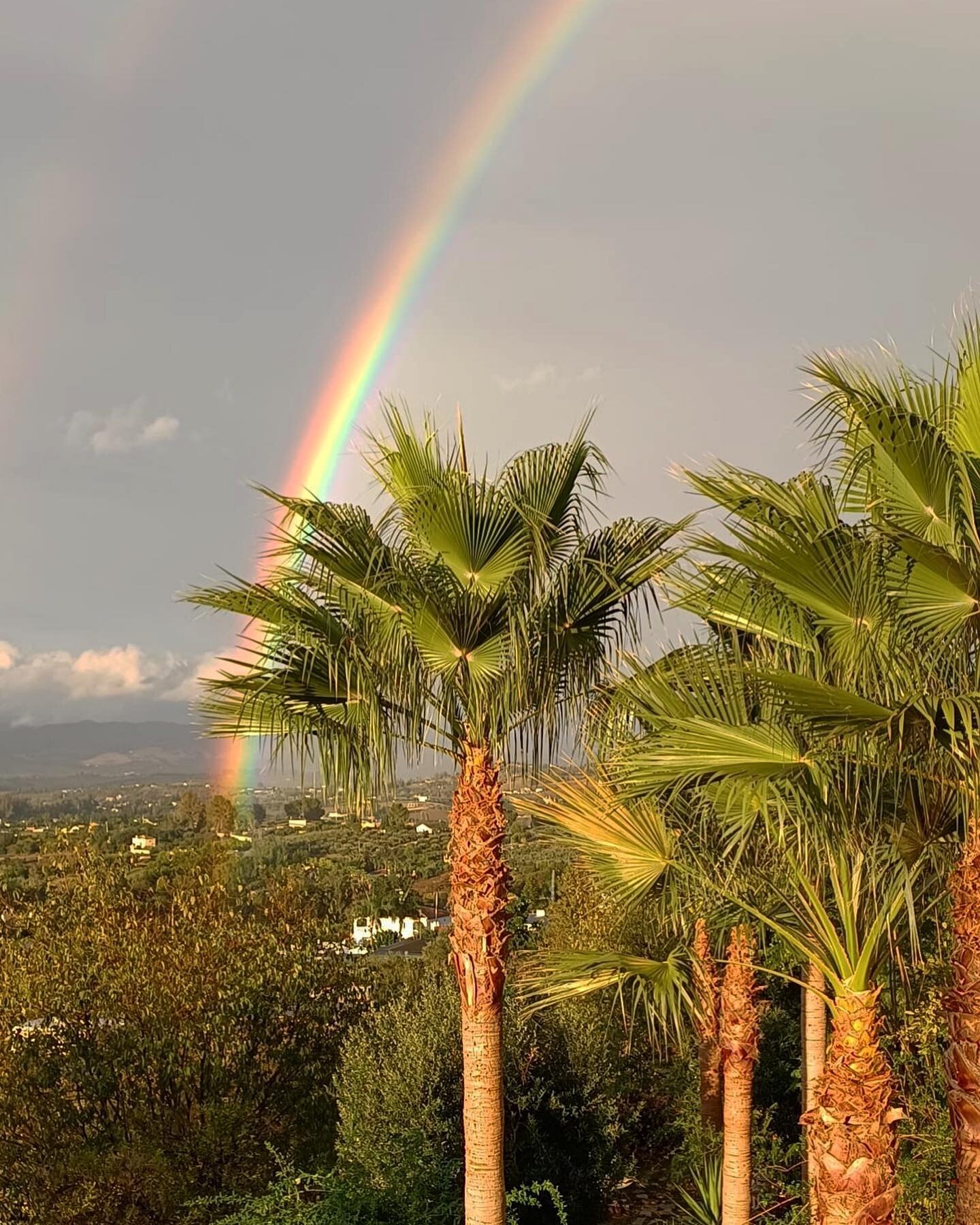 Beautiful end to the weekend 🌈