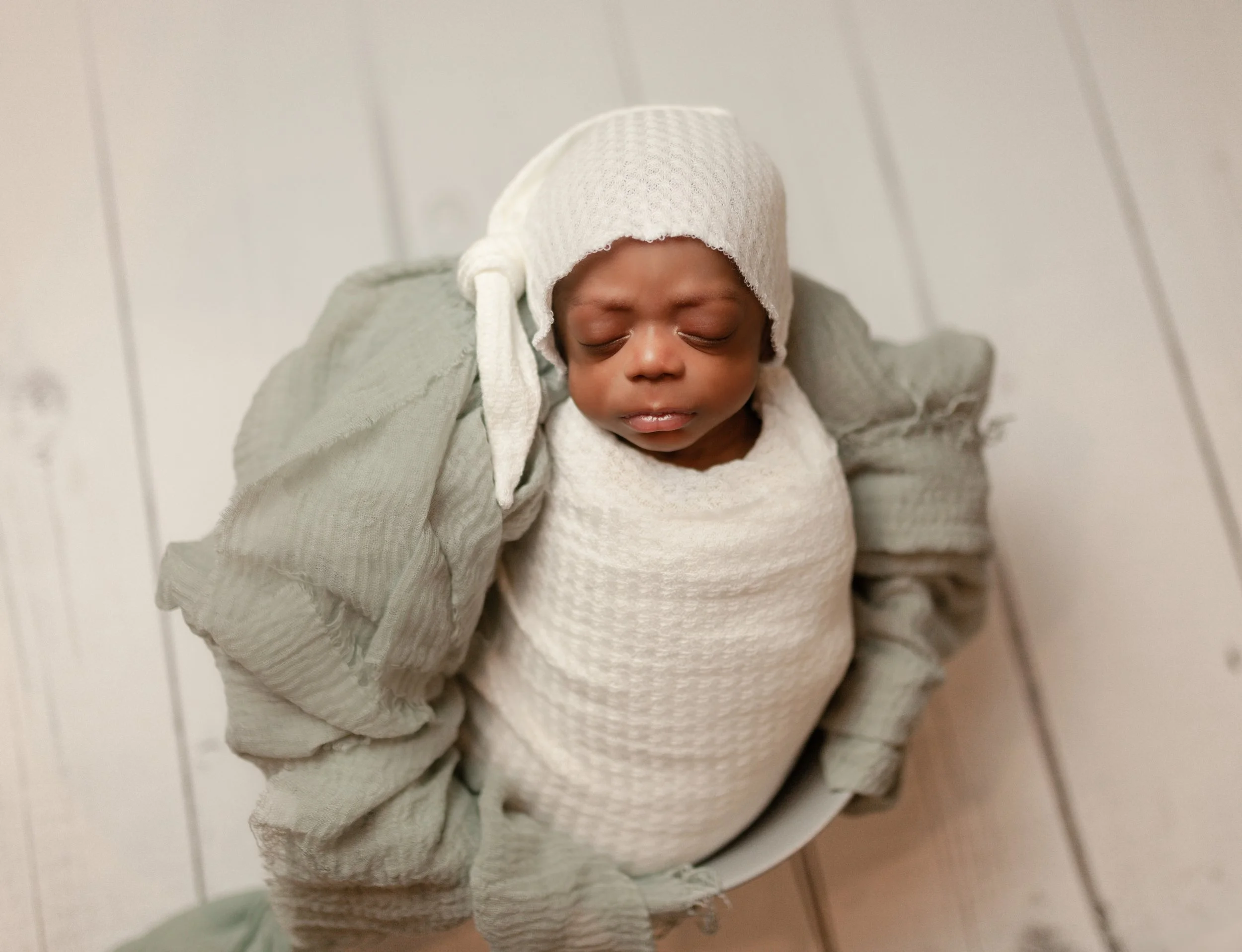 Zion Newborn Session-06.jpg