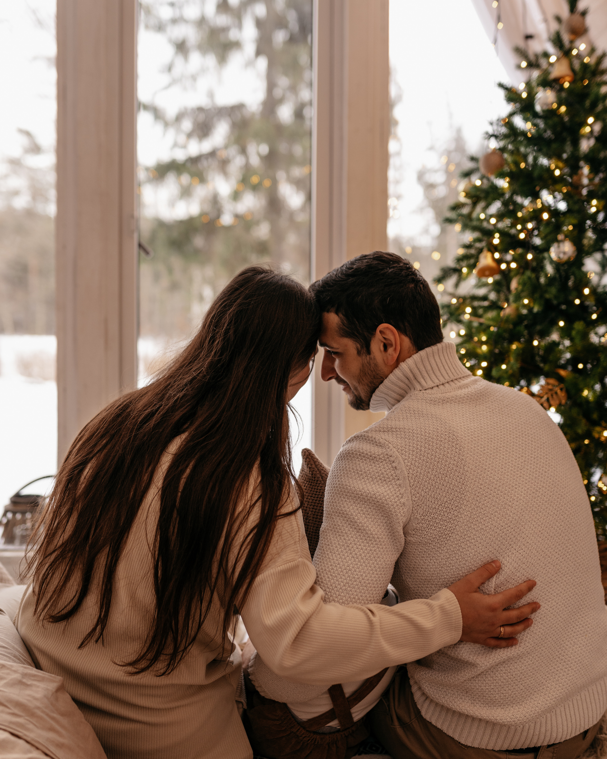 Top matchmaker in Canada and the USA for affluent singles and celebrities
Luxury matchmaking for wealthy professionals in Houston, Calgary, Toronto, Vancouver, and Miami
Krystal Walter Matchmaking — premium service for high-net-worth clients