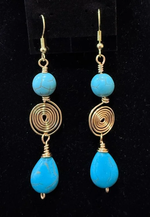 797-26;Earrings;’AuSpiralWithTurquoiseLikeRound&TearDropShapedStones’;UniqueHandCraftedFreeFormAuRoundWireShapedIntoClosedSpiralWithRoundTurquoiseLikeStoneAndATearDropShapedStoneDongle;EarHooksAreAuWithAuBallAndSpring.(1 of 1)