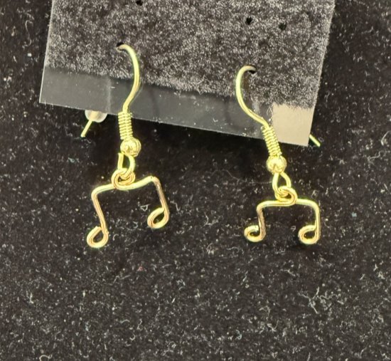867-26;Earring;’AuSmDoubleBeamedEigthNotes’;HandCraftedFeeFormDesignInAuRoundWire;EarhooksAreAuWithBallAndSpring.(7 of 7)[CanBeSpecialOrderedMadeInAg&BrightCuWire]
