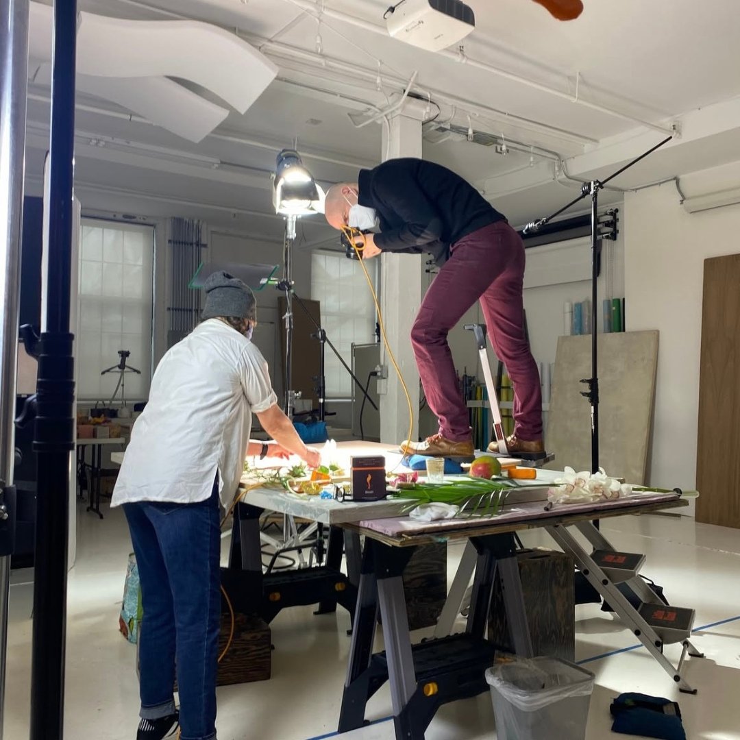 Capturing the perfect shot takes vision, patience, and sometimes&hellip;standing on the table. We love seeing creative teams like @karlherberphoto in action here at Studio Q!⁠
⁠
#StudioQmpls #MinneapolisPhotoStudio #BehindTheScenes #ContentCreation #