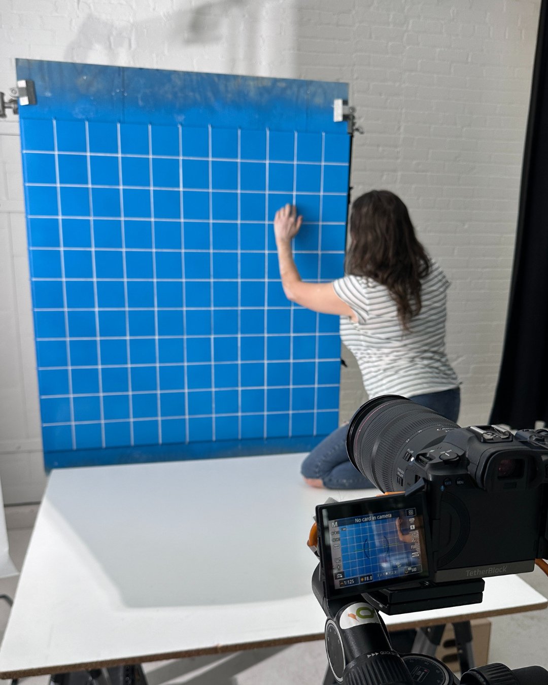 That time an entire kitchen backsplash was created at the studio! 🟦 Studio Q is the perfect space for alllll the creative problem-solving and clever styling.⁠
⁠
 #BehindTheScenes #SetDesign #CreativeStudio #MinneapolisStudio #ContentCreation #Studio