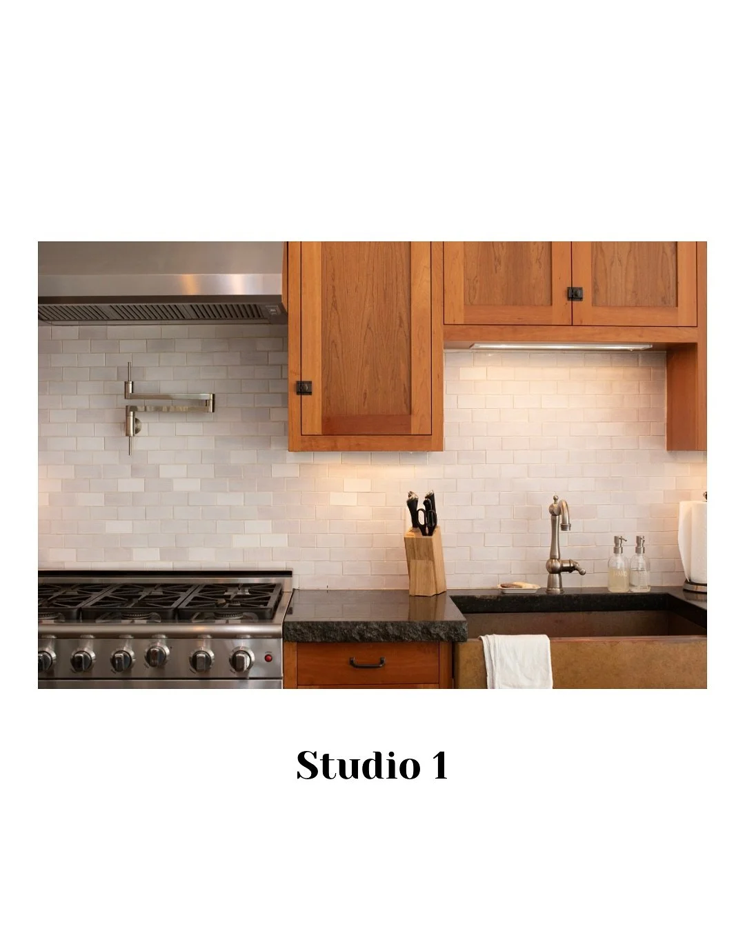 Yes, these kitchens are as functional as they are photogenic. Film a recipe, style a dish, or capture your product in its element…these kitchens are ready!
#MinneapolisStudio #MinnesotaStudio #PhotographyStudio #PhotoStudio #CreativeVenue