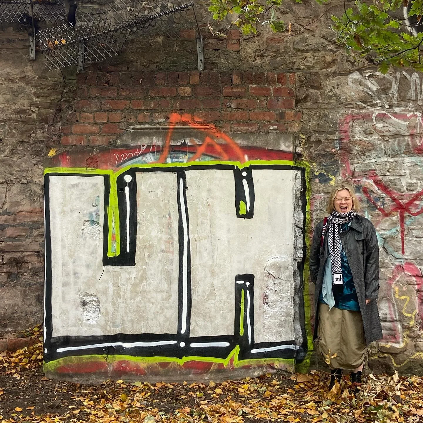 edinburgh you stole my heart and stained my clothes (i dropped my fancy $12 coffee), hopefully this is a see you soon 💘