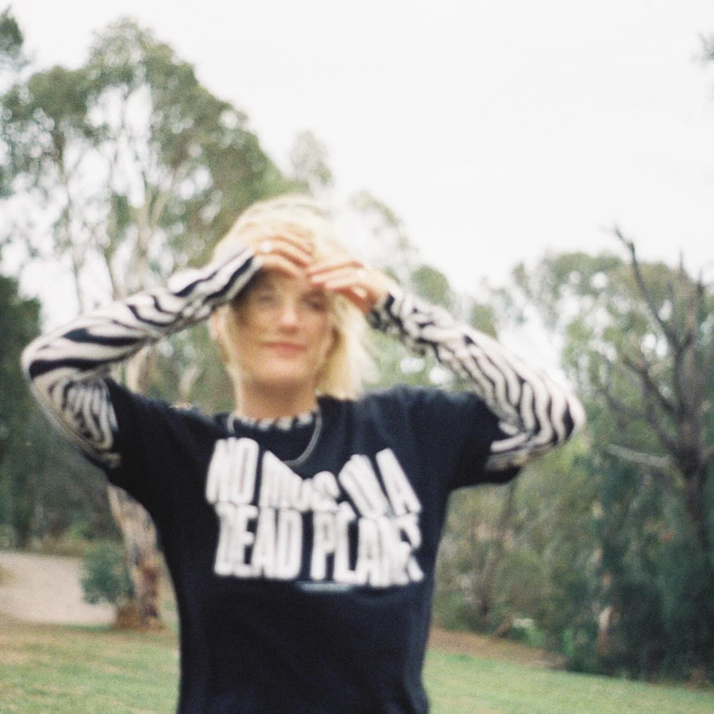 another year where i said i would slow down and did exactly the opposite 🤪 

thanks to @lisachristinalorenz i made a list of 50 things i wanted to do this year and thanks to my own overthinking brain i took note of a lot of things up close. in a wor