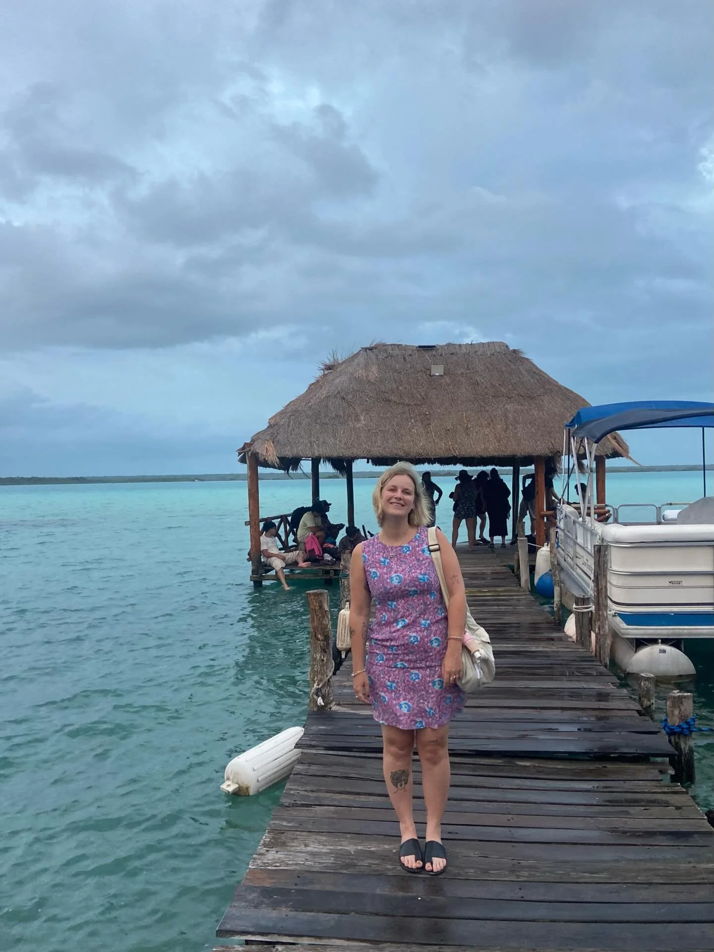 going offline for a month taking a mental health break ✌️ took myself to a beach in mexico to recharge my batteries after putting an album out independently i am equally terrified and proud to say i am resting for a bit after a few constant years of 