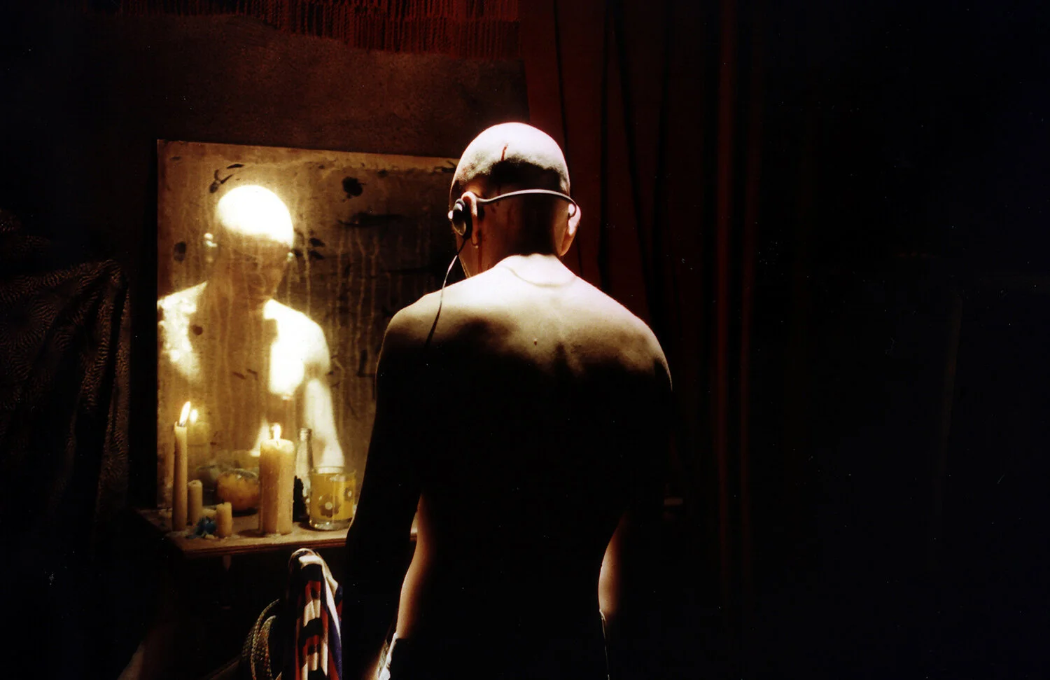 ALMOST BLU (2000)
