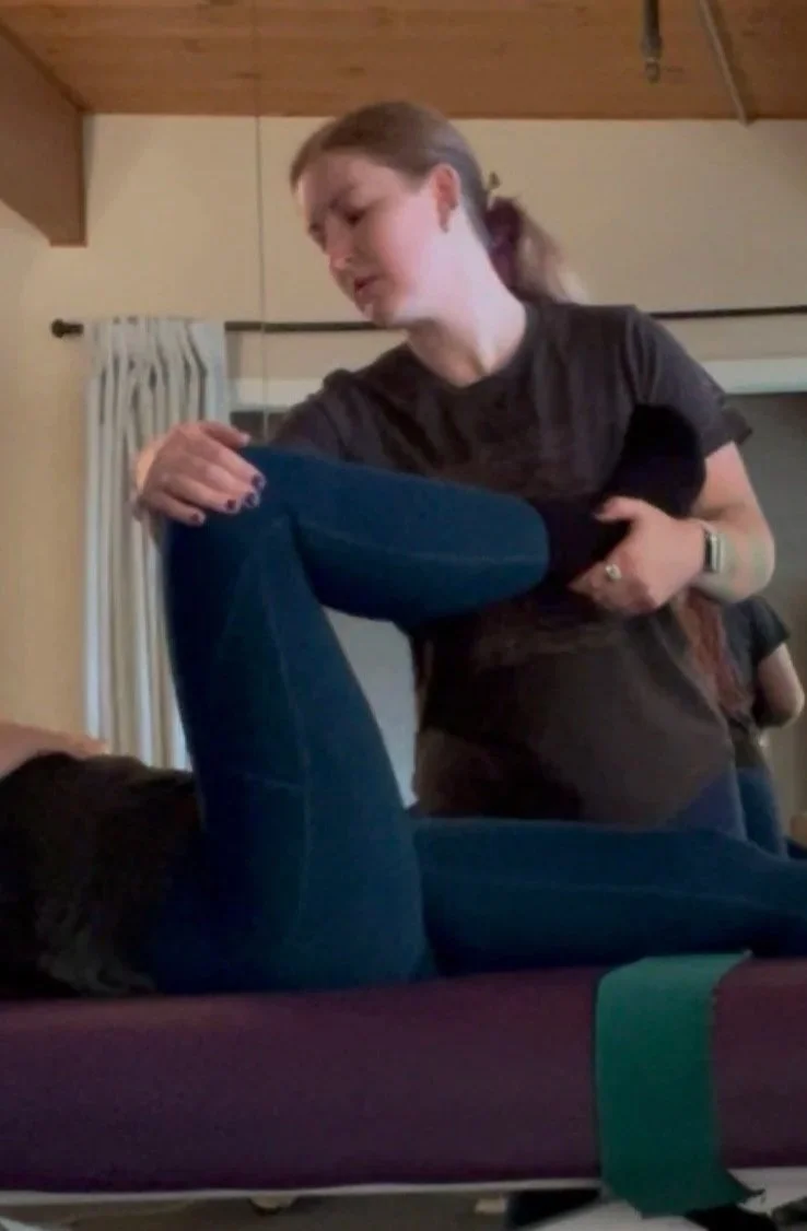 Why Your Hips Feel tight when you sit (and whats actually causing it)