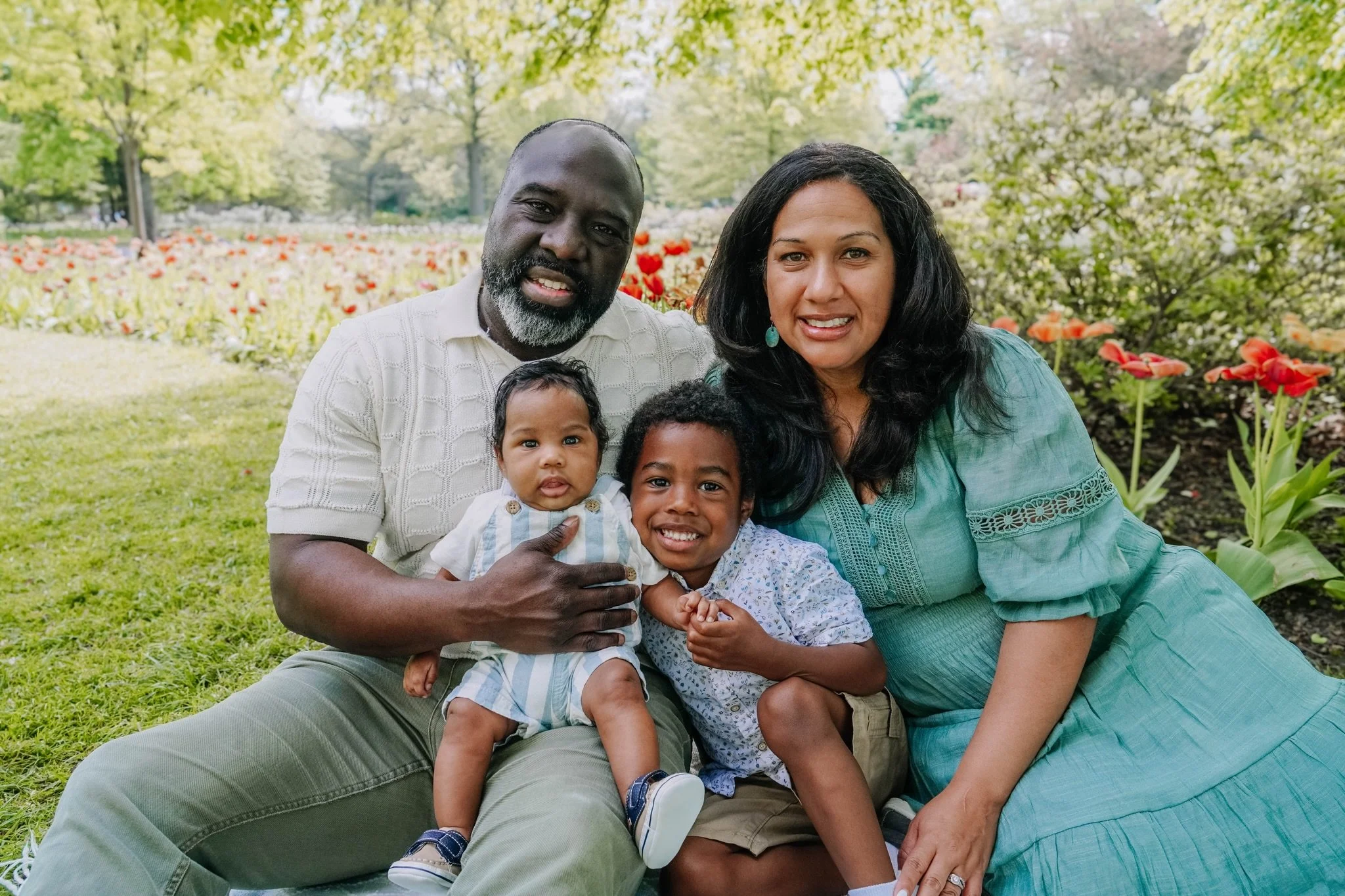 Spring mini results comin at ya with the cutest family 😍😍😍
.
.
.
.
#mdphotographer #harfordcountyphotographer #baltimorecountyphotographer #sherwoodgardens #springfamilyphotography