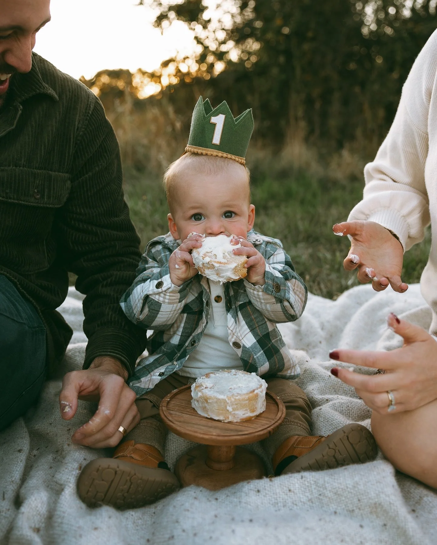 What even is time? Just over a year ago I did this guy’s newborn session and now I am unwell. 
Also, how are my own kids 14 and 9? I’m not ready!
#audralynnphoto #unraveledacademy #lockephotographypresets #philchesterpresets #newhampshi