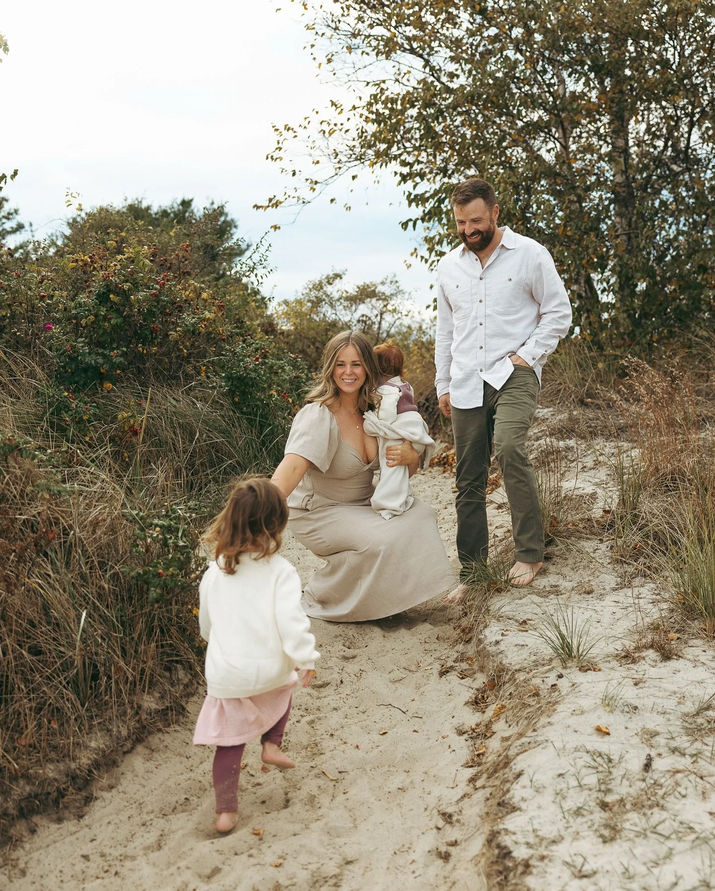 The last beach session of the year&hellip;probably 😉

If you need me I&rsquo;ll be in my editing cave listening to the latest episode of @spookedpod because spooky season is year round in this house 👻 

#audralynnphoto #unraveledacademy #lockephoto