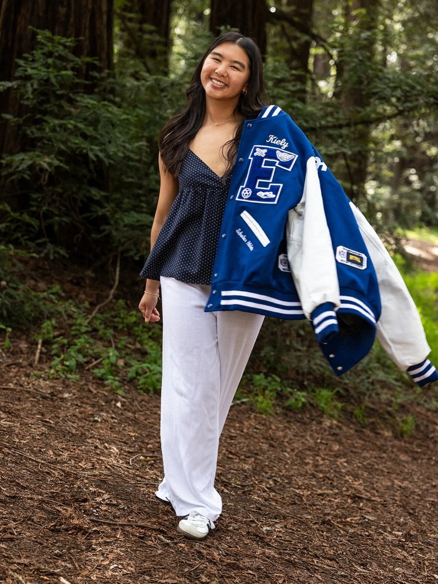 Senior sessions are just so fun. 
⠀⠀⠀⠀⠀⠀⠀⠀⠀
 #portraitphotographer #sfbayareaphotographer  #familyphotographer
