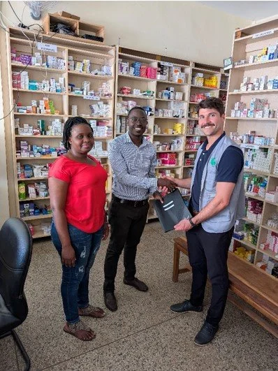 Delivery of counseling sheet and treatment algorithm to community pharmacy 