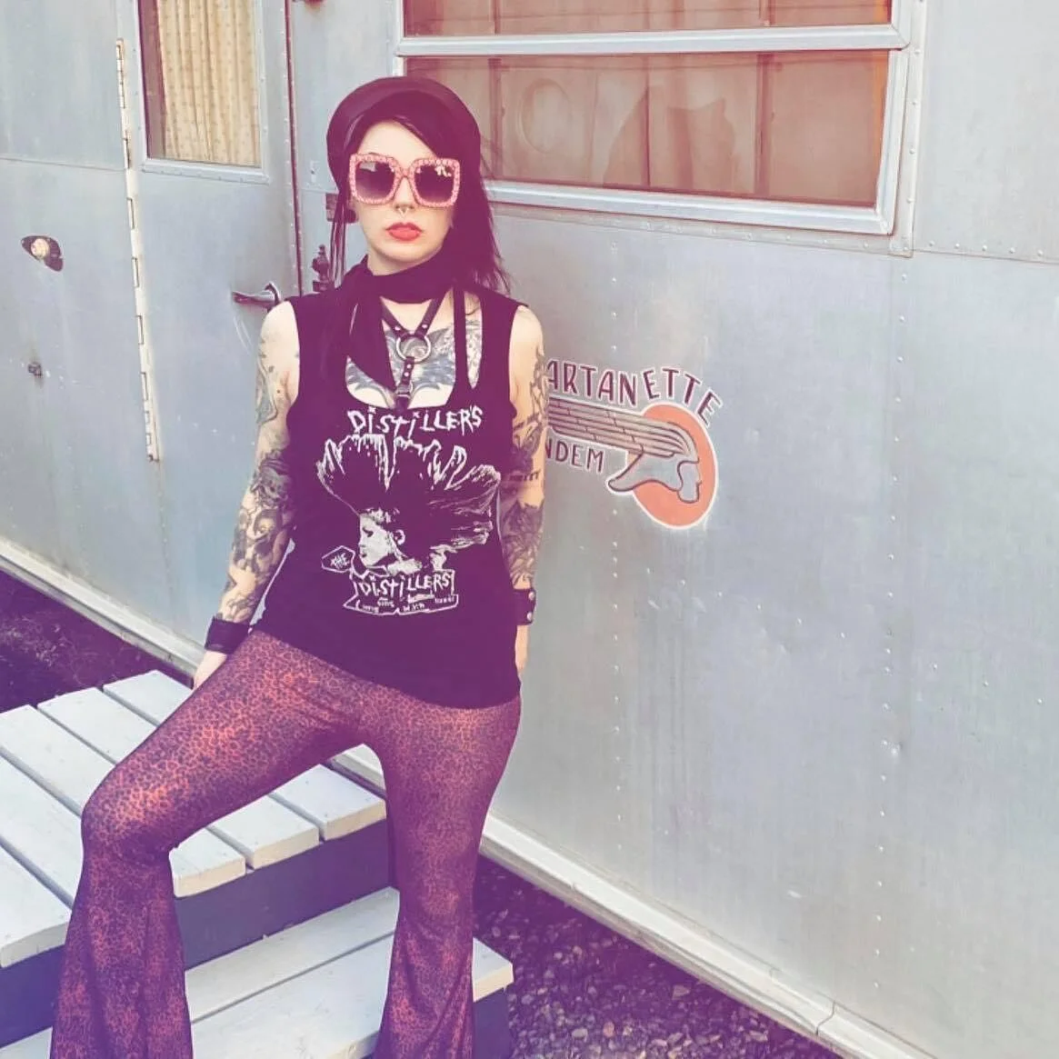 NIKOLA

Founder, designer, creative director and the womxn behind Hell on Heels

I started Hell on Heels as a space for womxn to express themselves through clothing as armor. I wanted to create a brand in which womxn feel confident &amp; empowered. H