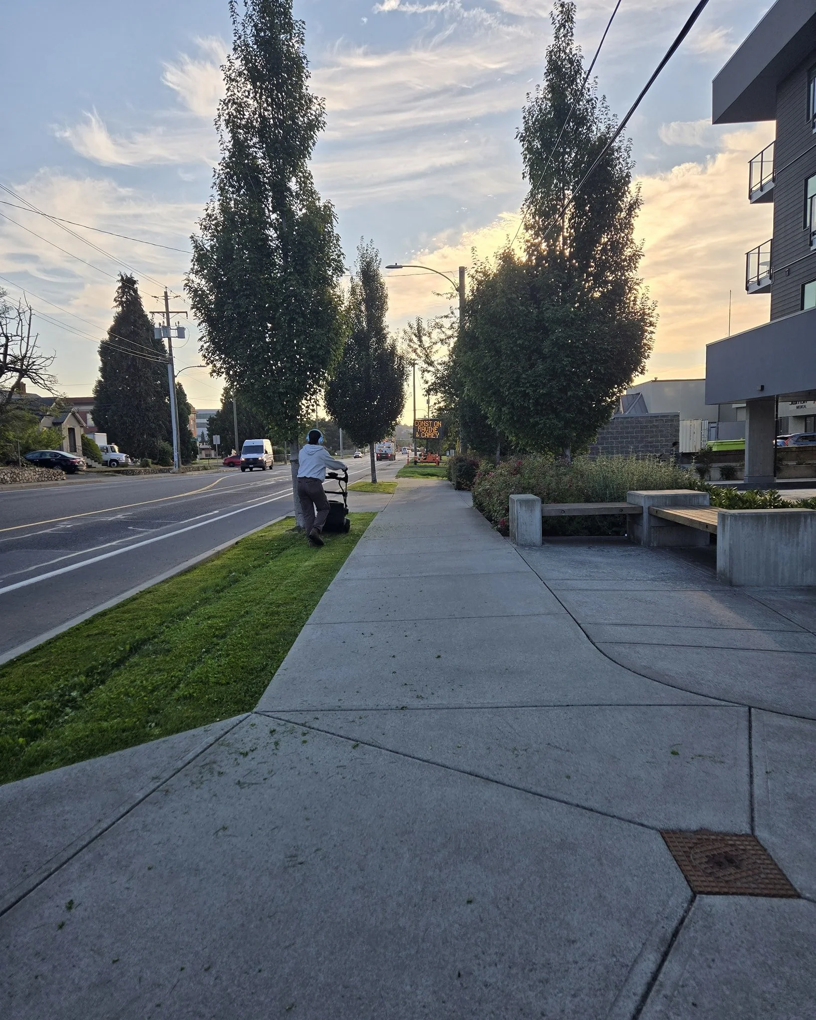 Beautiful morning to be a landscaper.  Accepting new commercial and residential maintenance properties!.#homeservices #commerciallandscaping #LandscapingVictoria #egotools #landscape #yyj #gardening #victoriabc