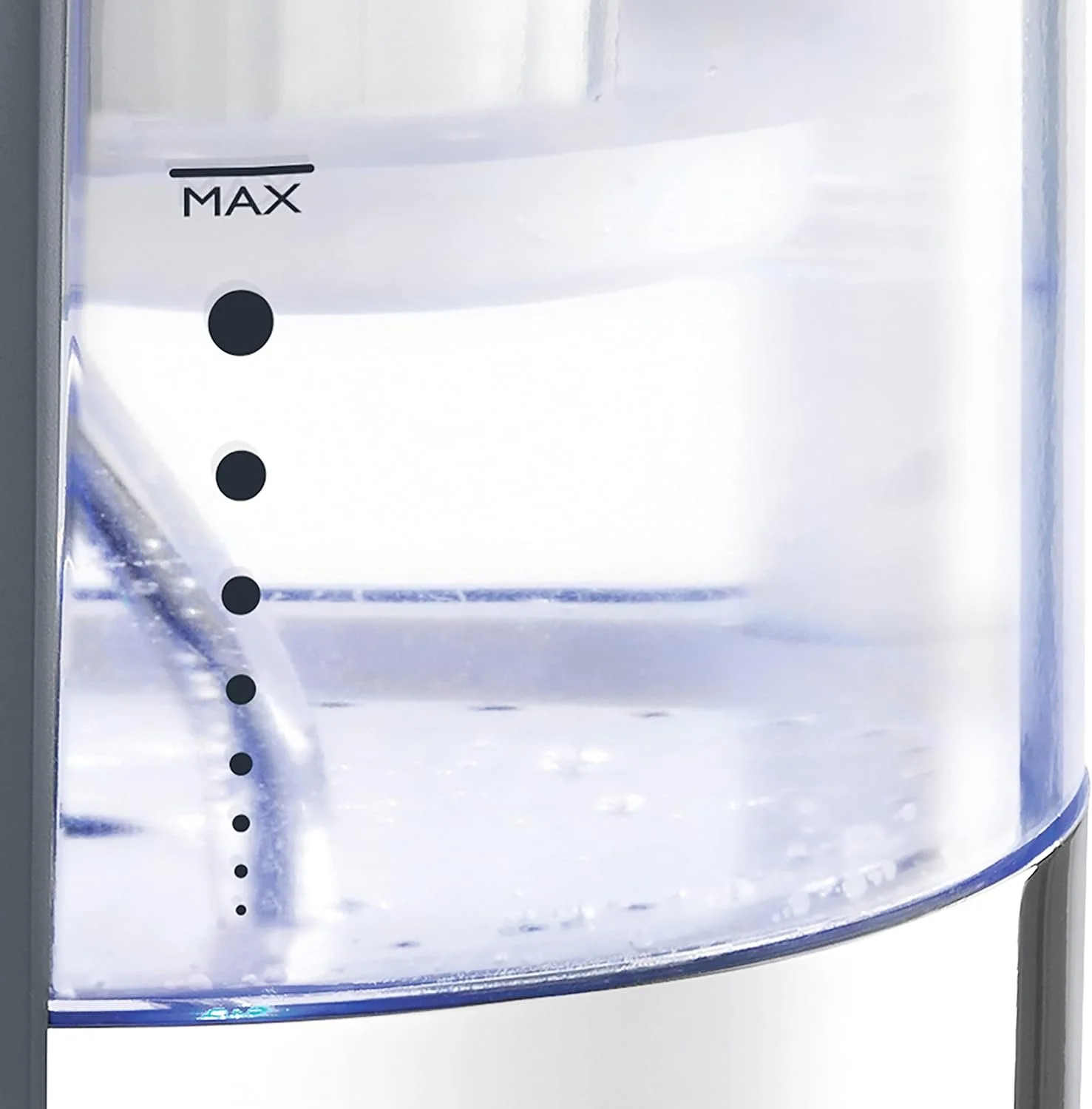 Close up Breville Kettle.jpg