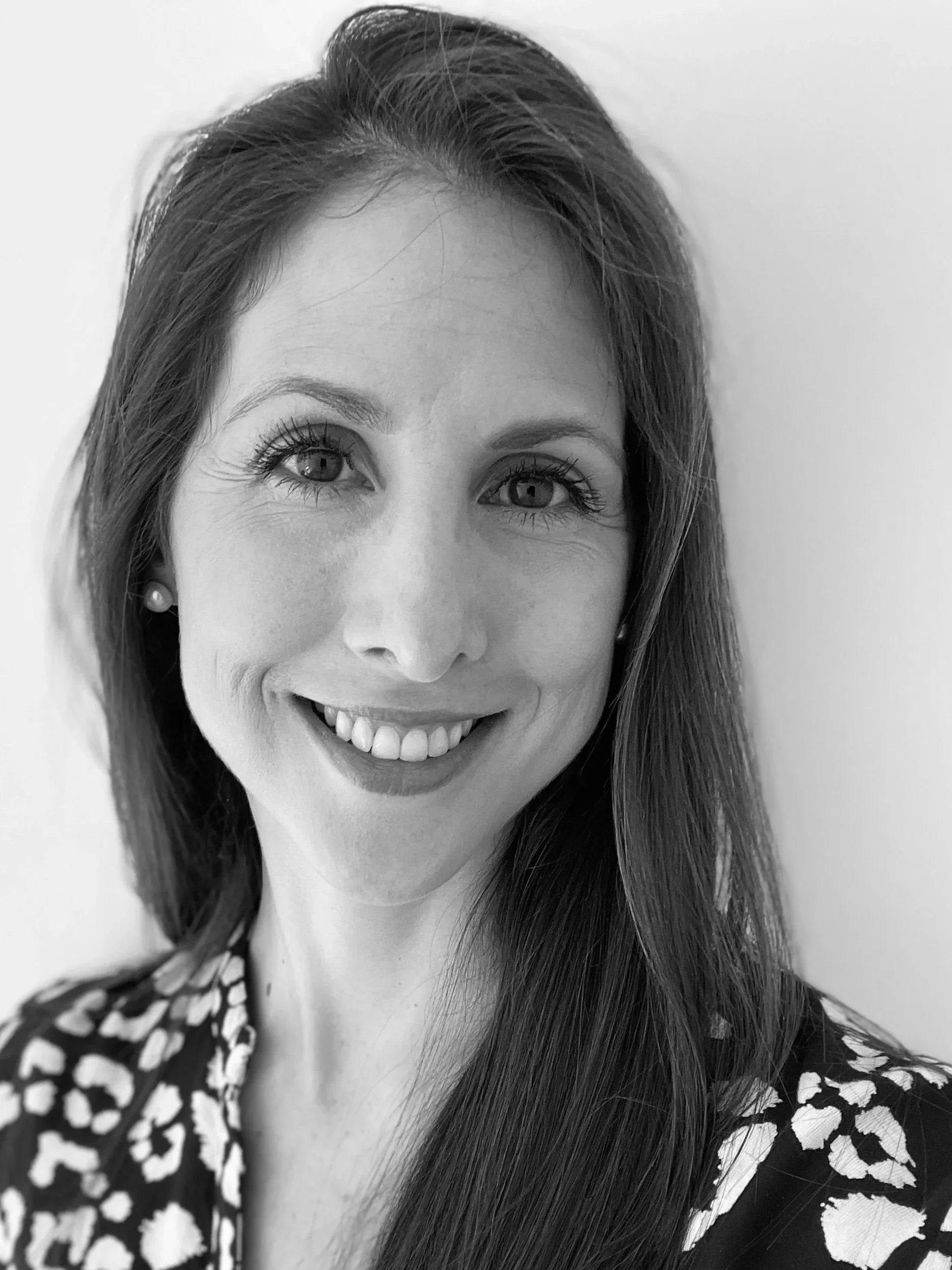 Alejandra McCall Dietitian