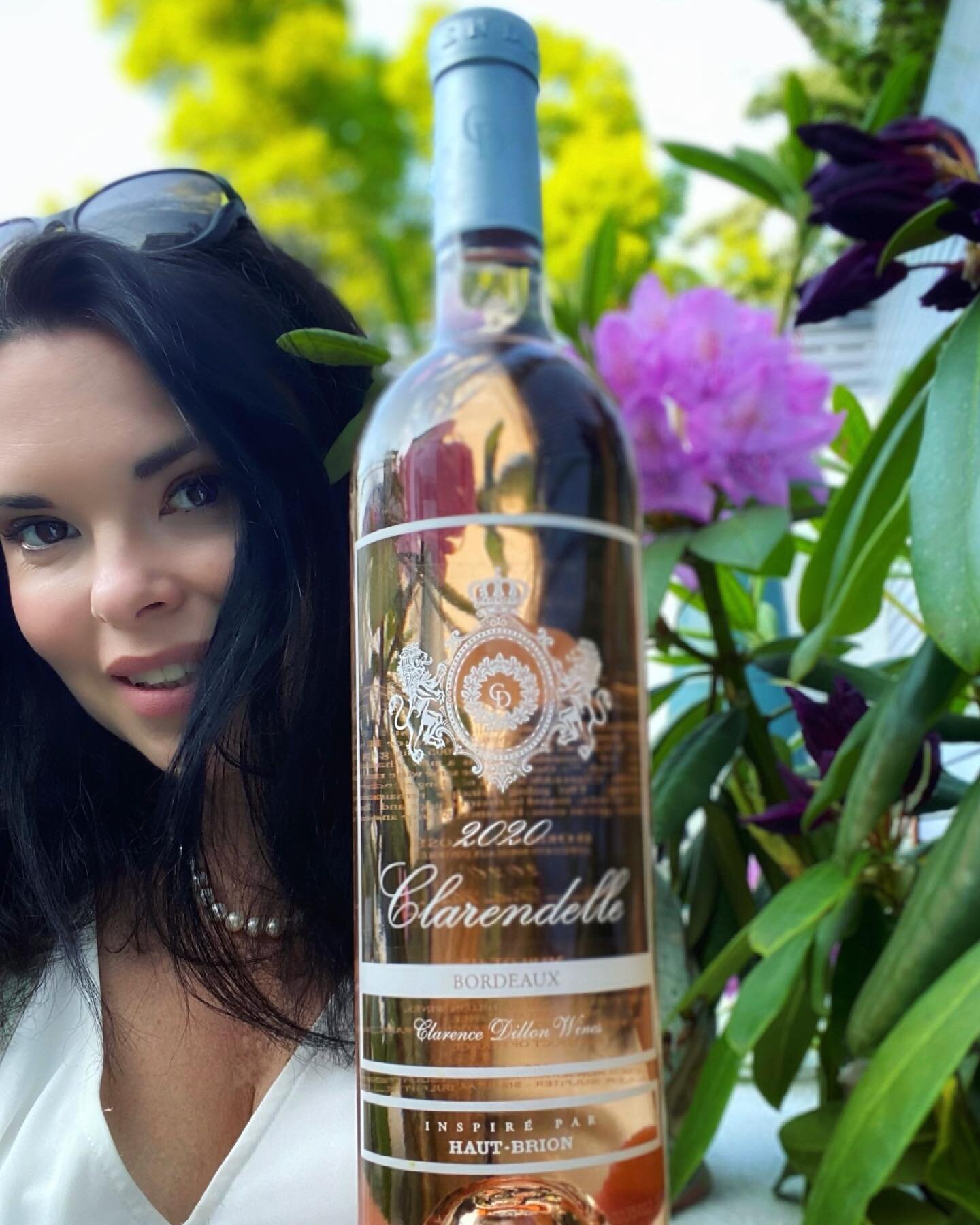 ☀️Summer is here and I am celebrating with this exquisite #Bordeaux ros&eacute; inspired by the legendary @chateauhautbrion_ - one of Bordeaux&rsquo;s elite top 5 &ldquo;First Growth&rdquo; estates and overseen by the same winemaking team.

👑 Prince