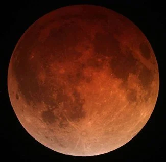 Lunar_eclipse_April_15_2014.jpg