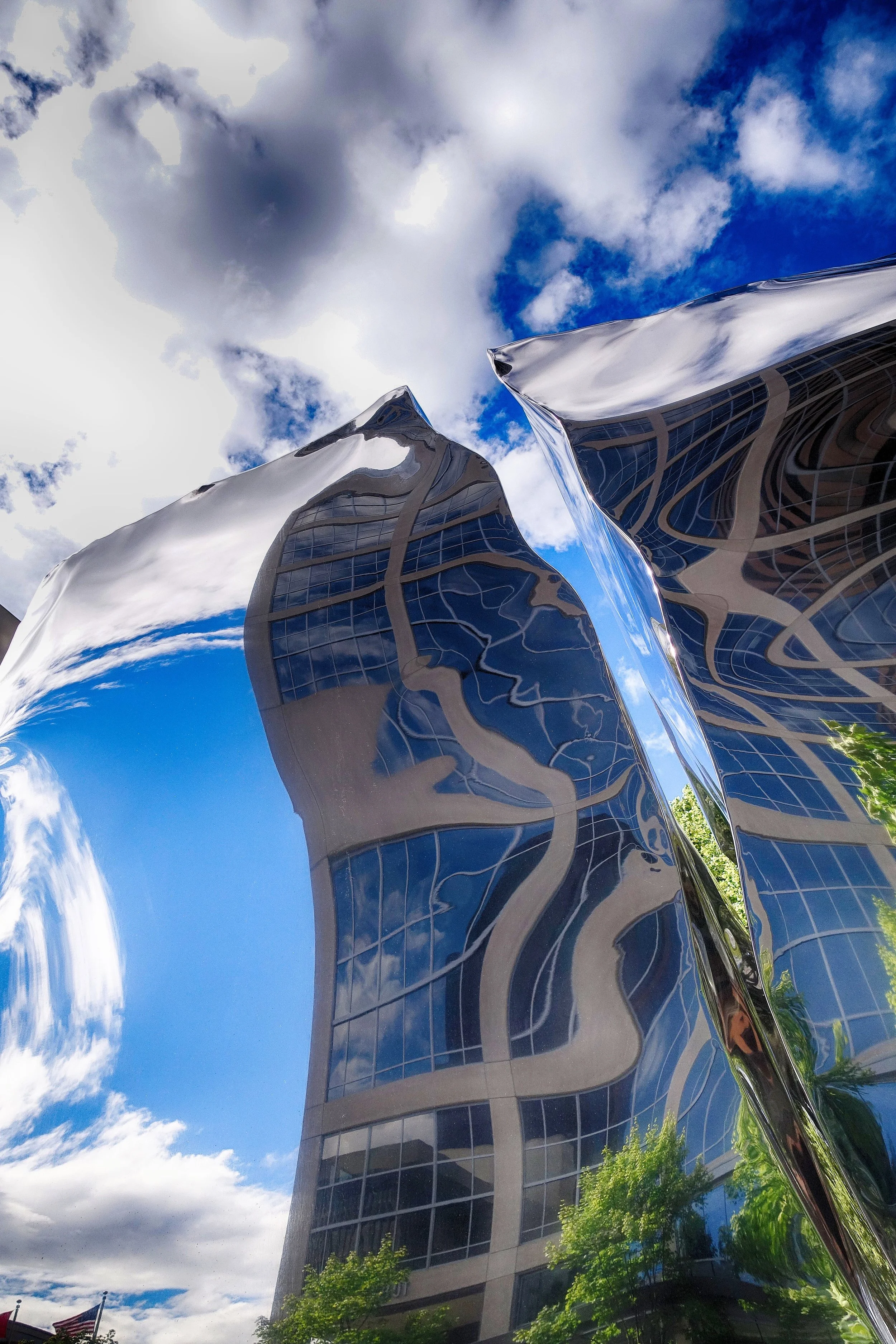 Crack in Distorted Cube, Bellevue, WA