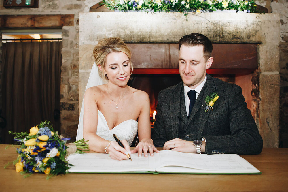 Healey Barn Best Wedding Photographers Northumberland (35).jpg