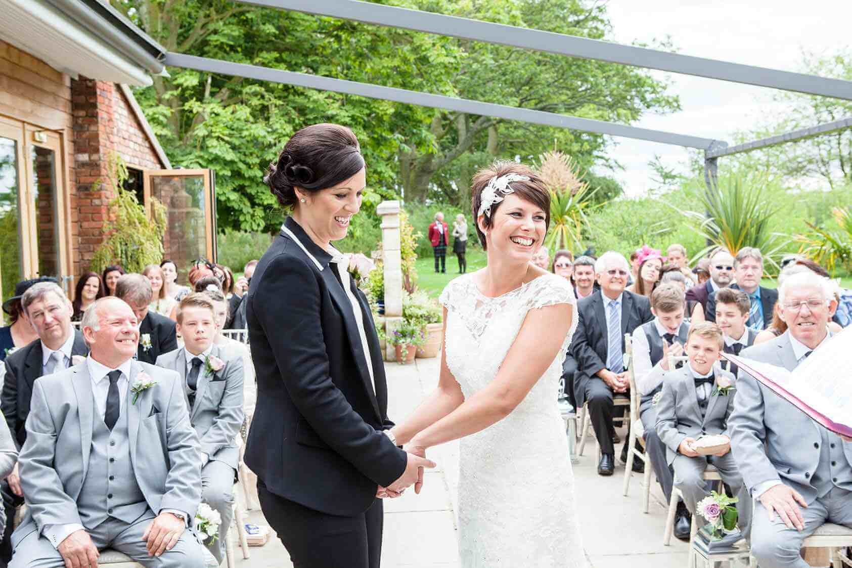 Newton Hall Wedding Photography – Nikki &amp; Michelle