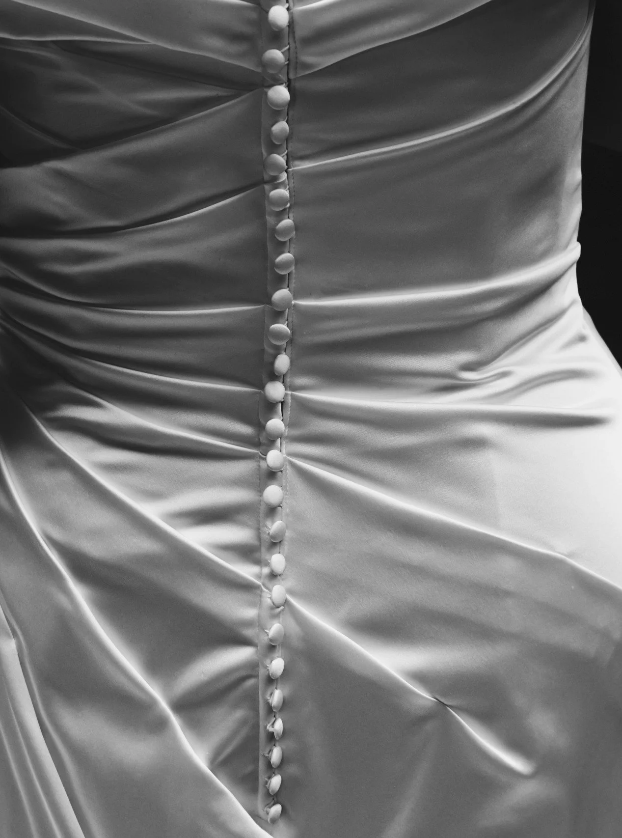 The details matter

#wedding #weddingphotography #newcastleweddingphotographer #blackandwhitewedding #weddingdress