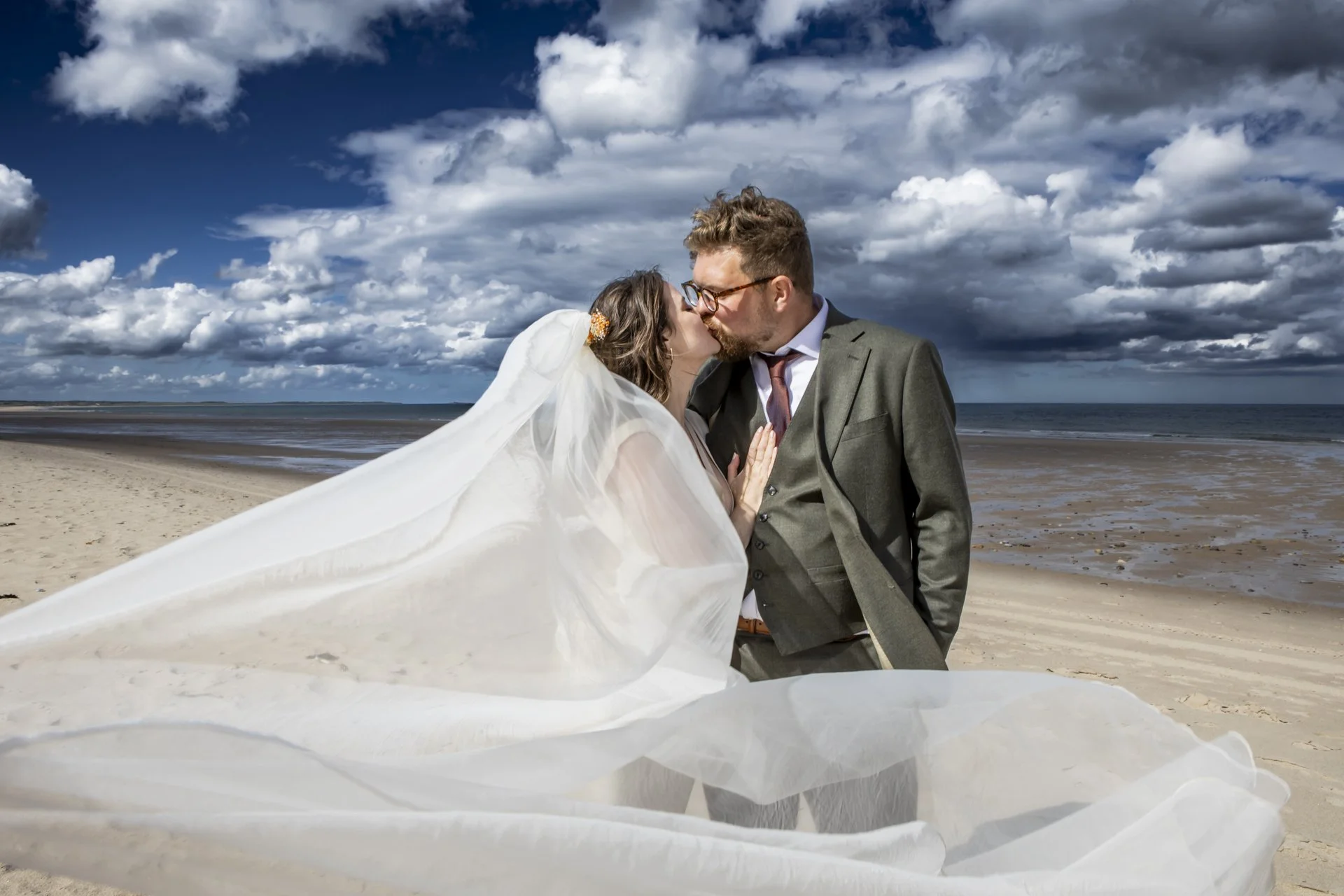 Northumberland Coast Wedding Photography (30).jpg