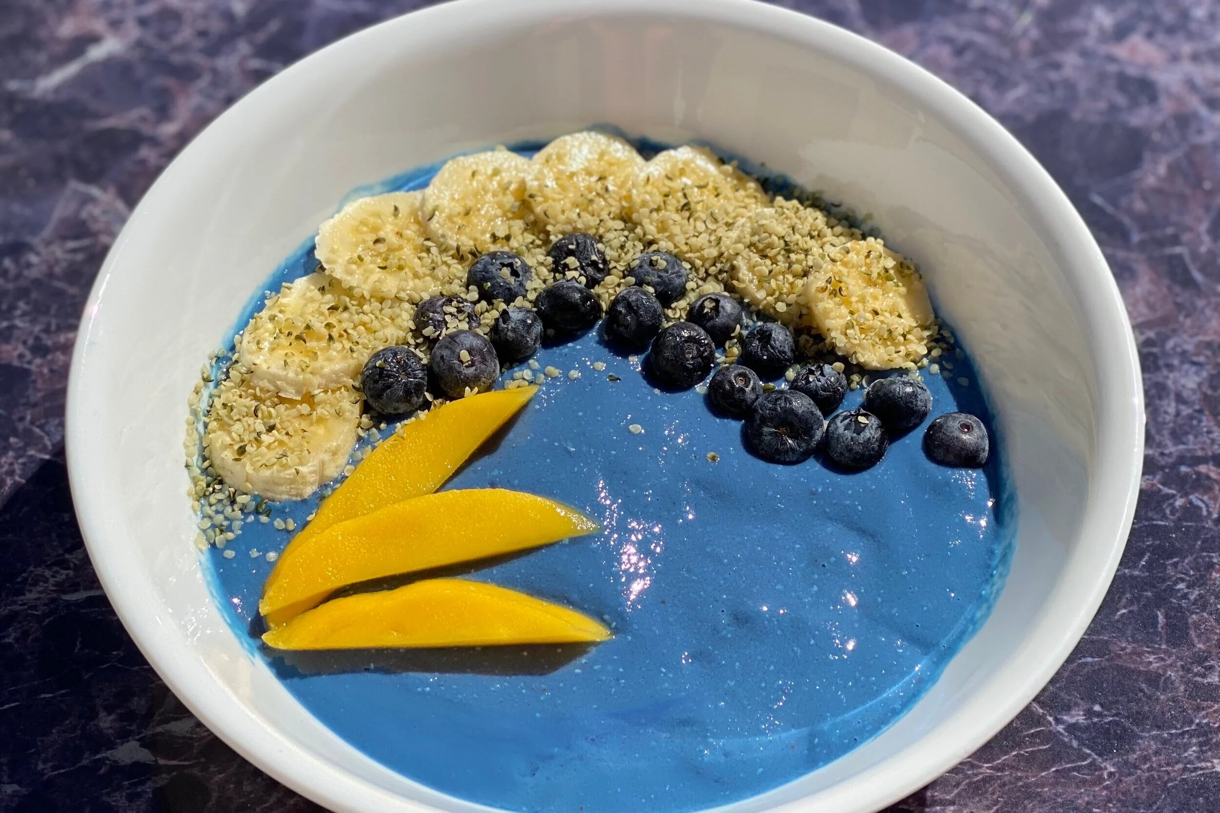 Gold &amp; Blue Game Day Smoothie Bowl