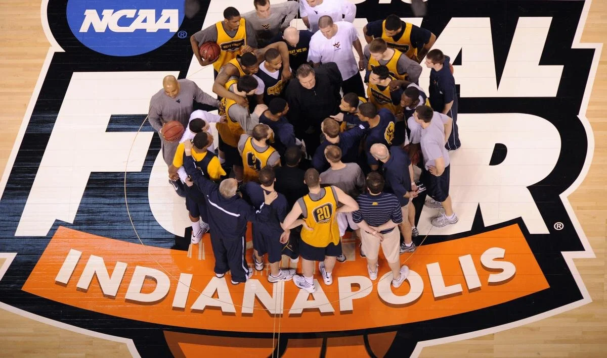 Warming up before playing Duke in the final four (AP Photo/Mark J. Terrill)