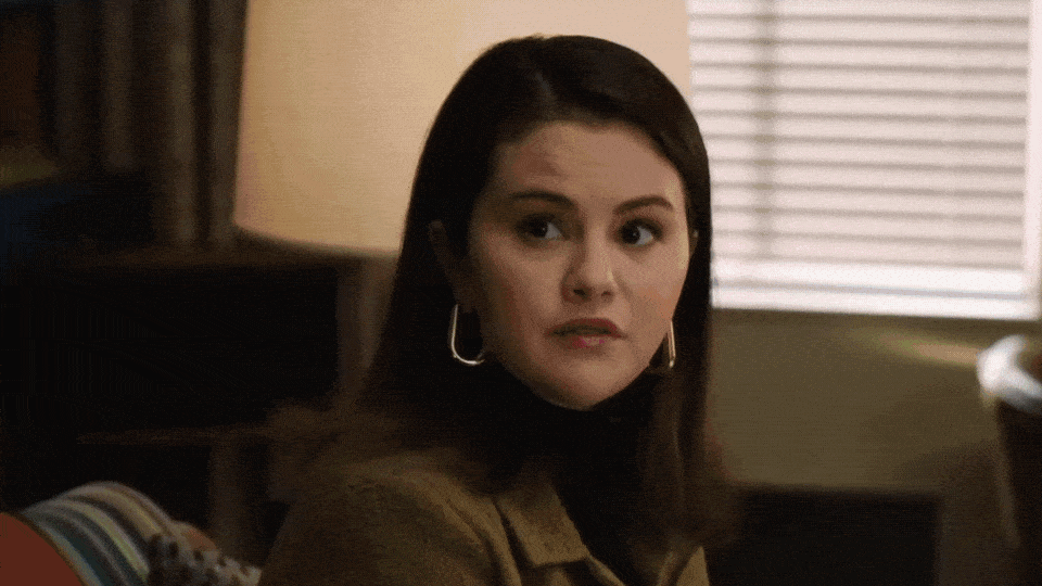 Hulu_HHM_Transition_005_1921.gif