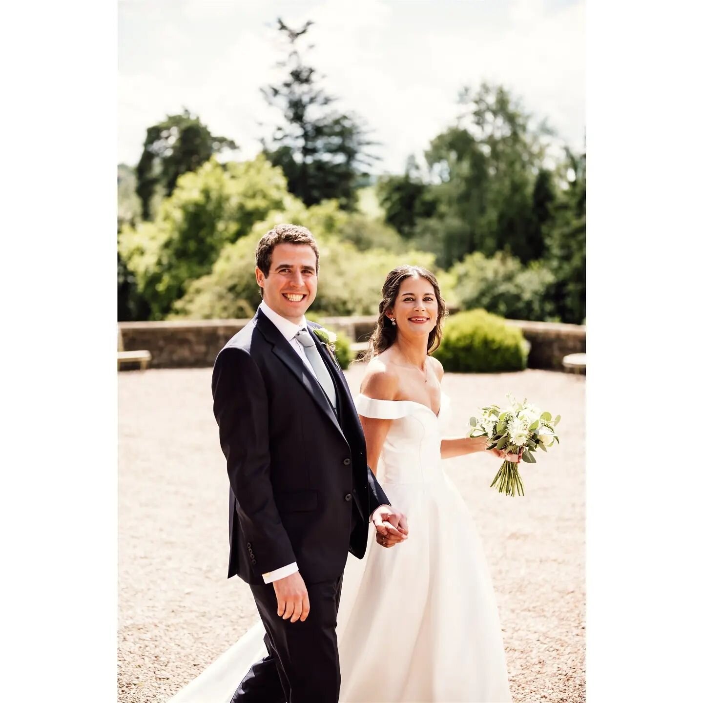 Throwback to this beautiful pair, Kez + Howell huntshamcourt
.
.
.
.
.
.
.
.
#huntshamcourt #huntshamcourtwedding #devonweddingphotography #devonweddingphotographer #devonweddings #devonweddingvenue #ukweddingphotographers #ukweddingphotography #docu
