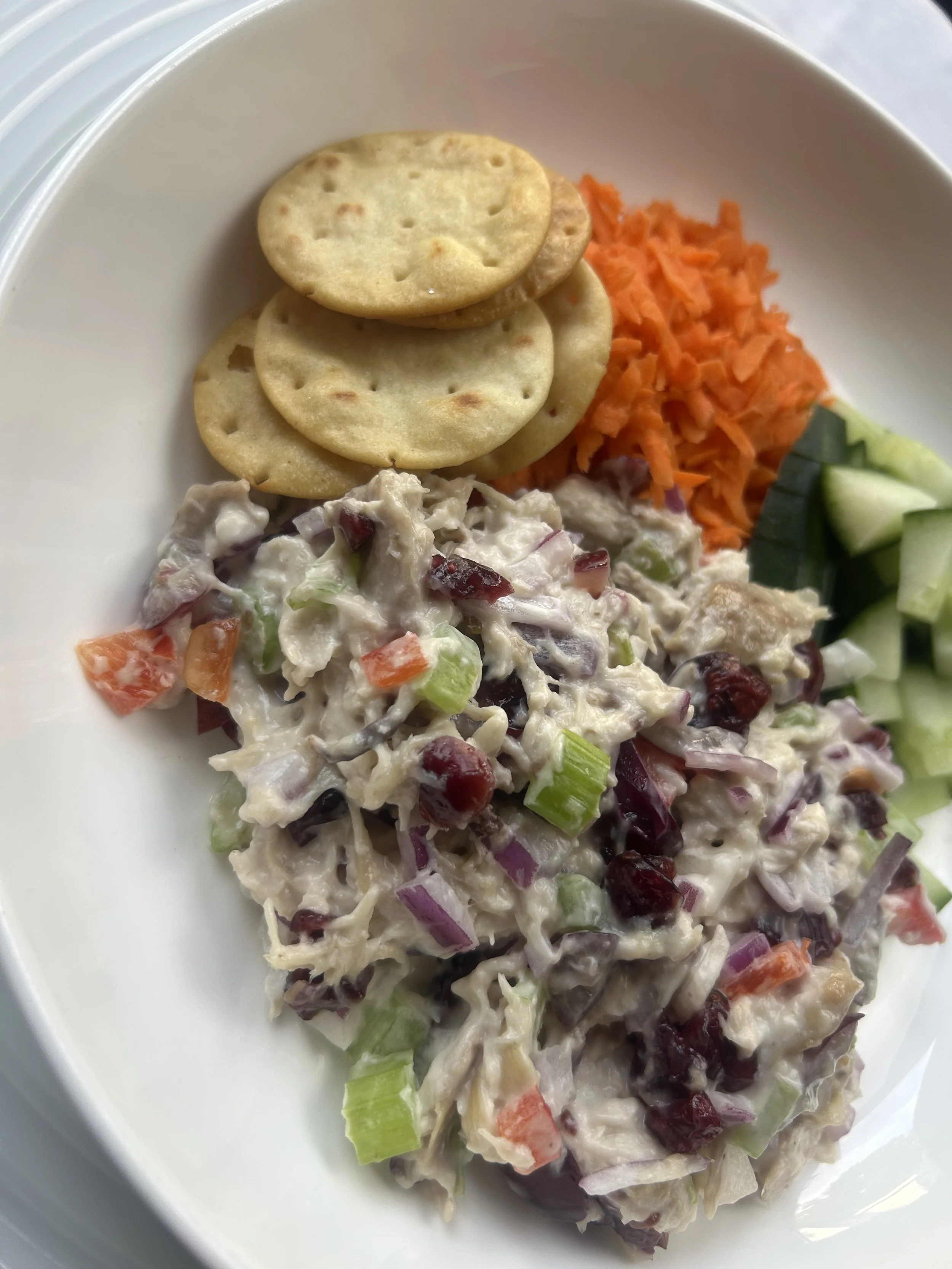 Salad/Pasta Dish: Chicken salad Bowl