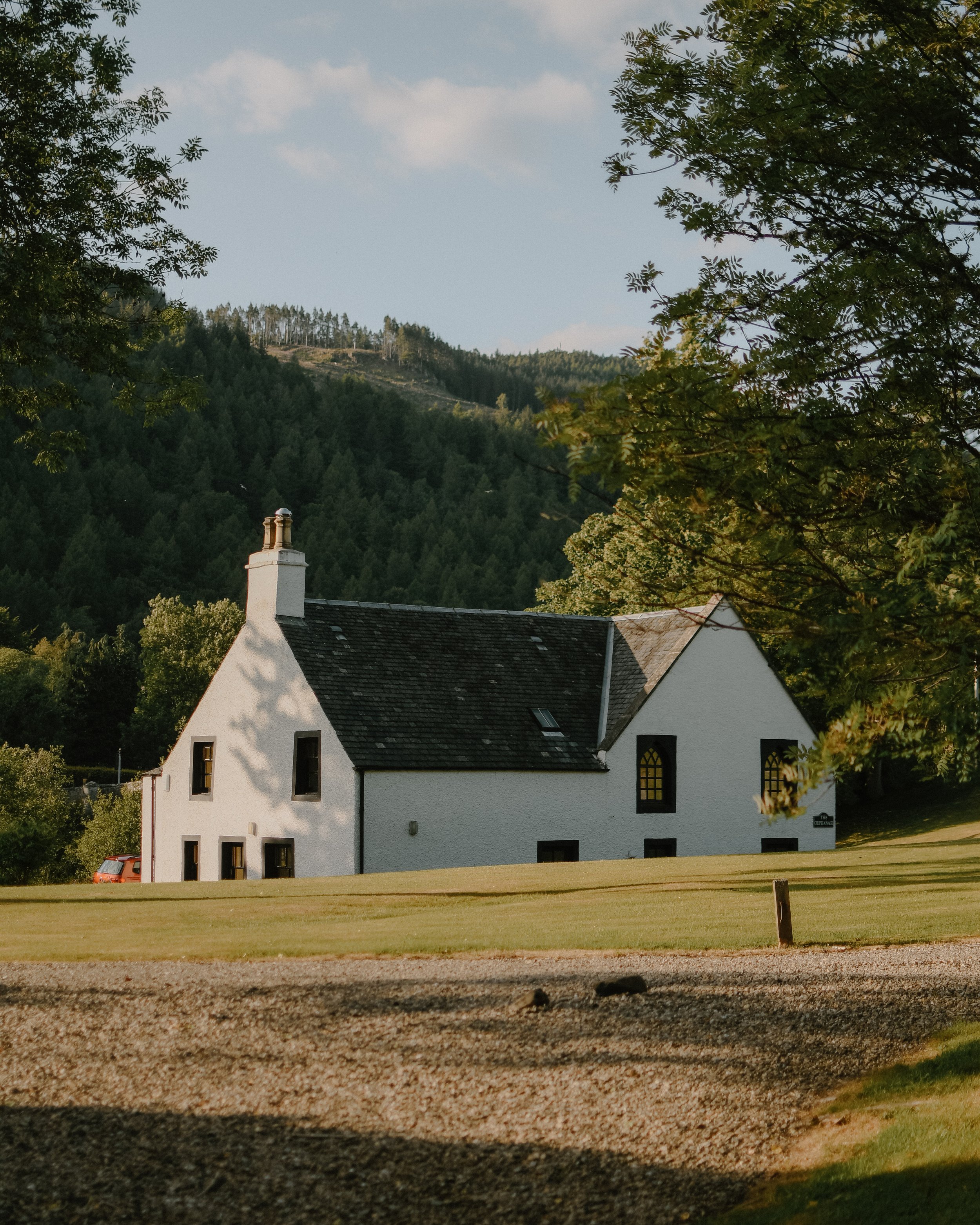 Scotland-Highlands-UK-airbnb-Tanya-Arya-photography6.JPG