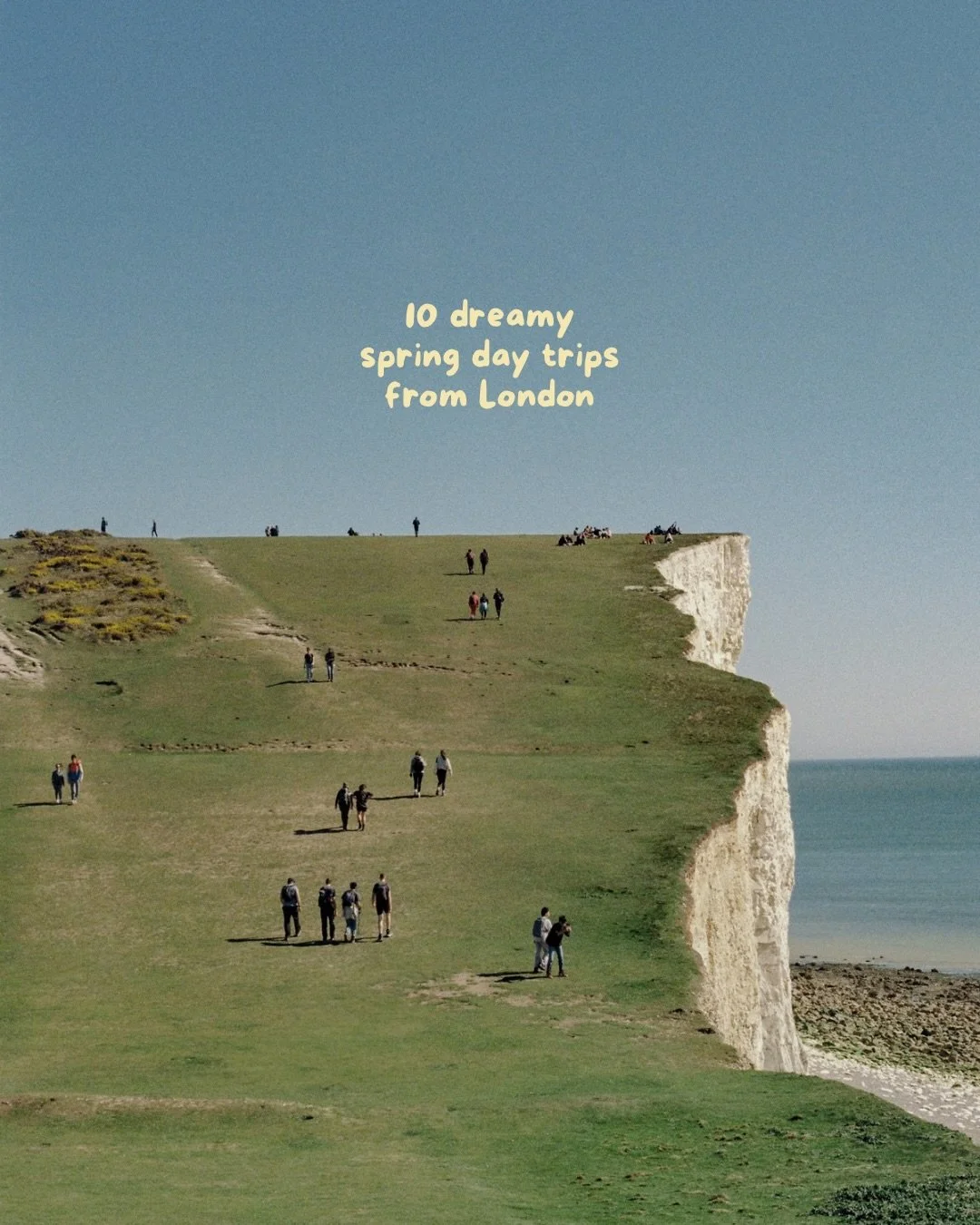 Some Easter bank holiday inspiration for you &mdash; here are 10 easy day trips you can do from London by train 🚆 

Find all the train information, lots more photos and recommendations in my bio!! Just search for &ldquo;day trips&rdquo;. 

A mix of 