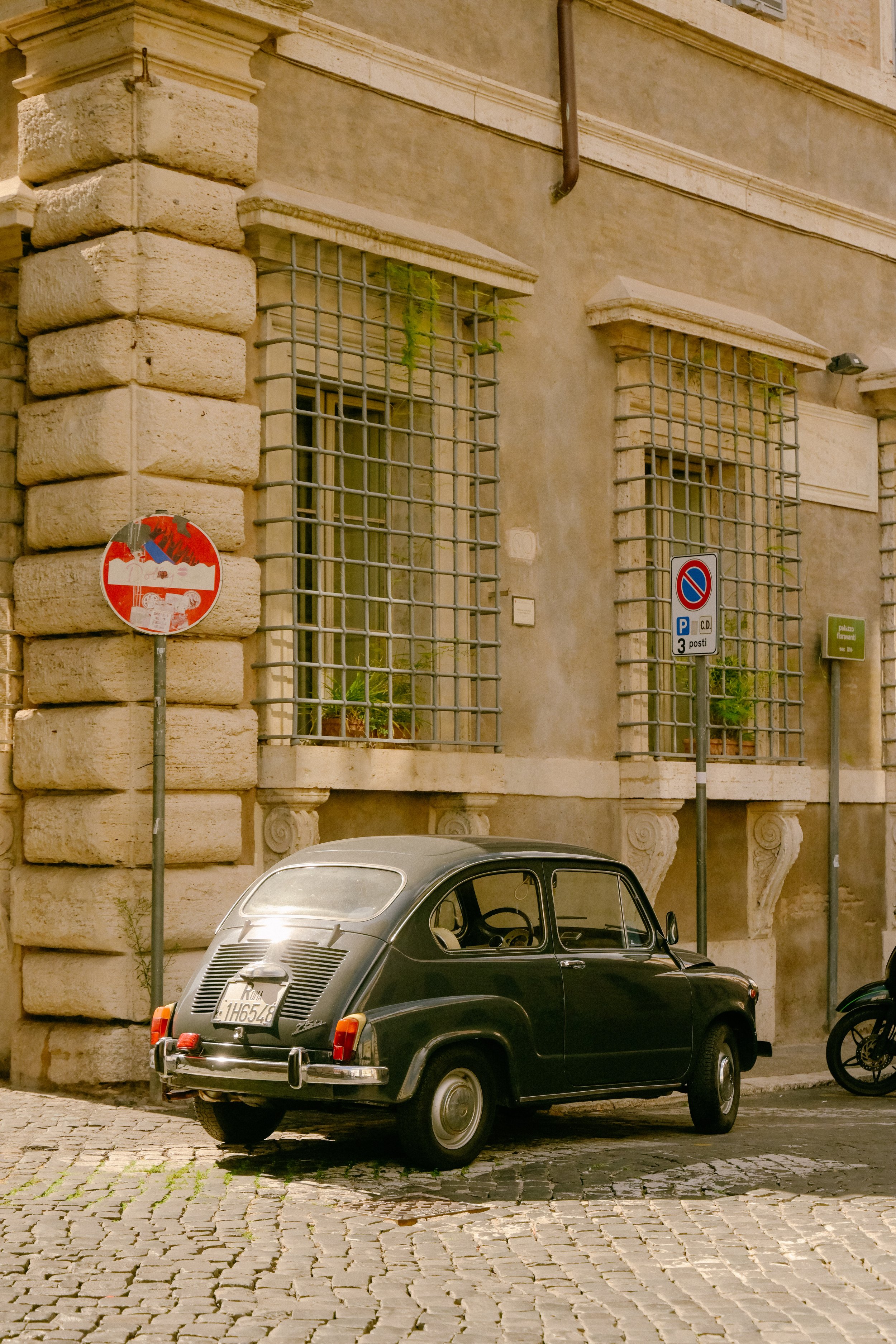 Rome-Italy-Vatican-City-European-Travel-Blogger-Tanya-Arya-photography1.JPG