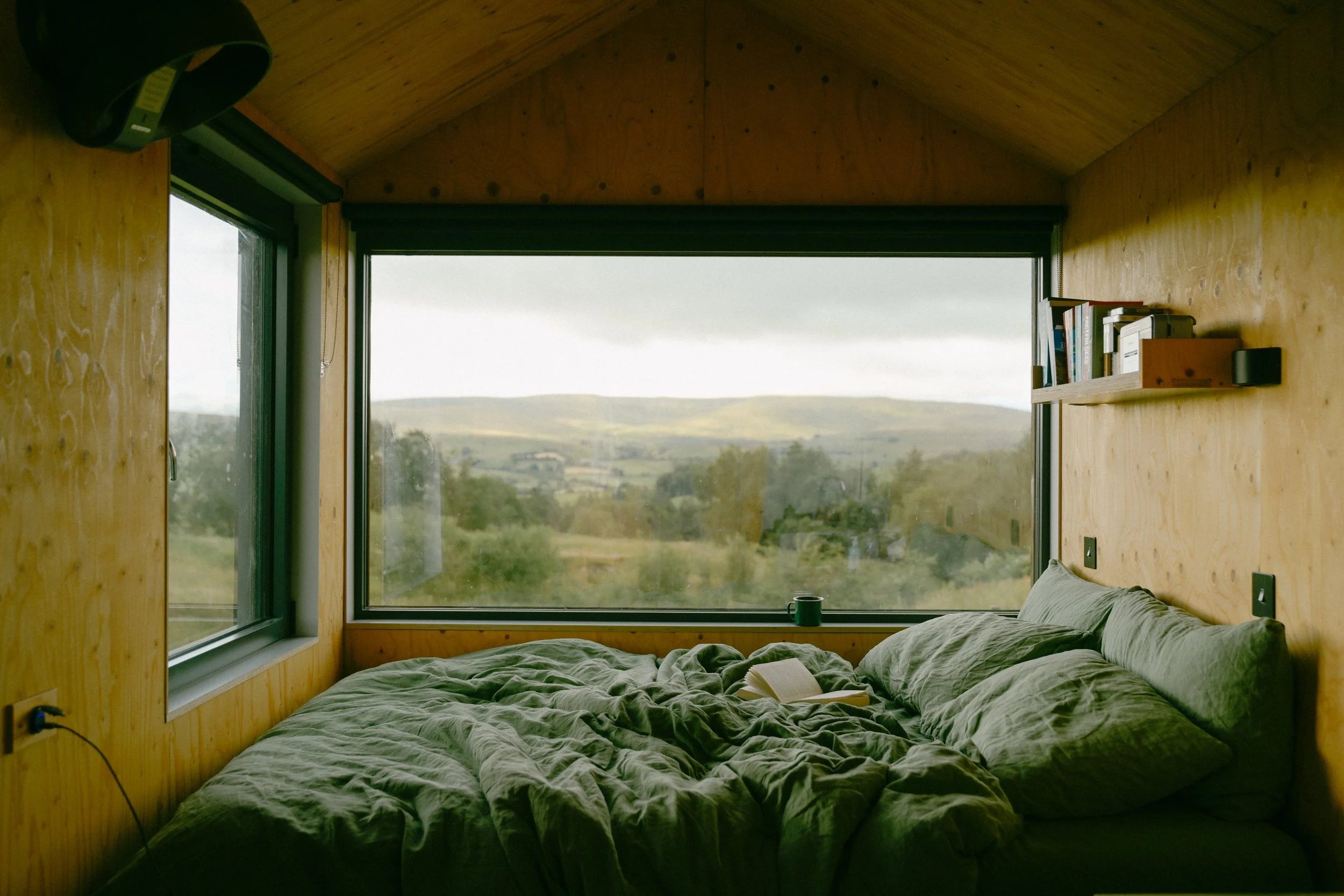 UK-Wales-Snowdonia-UK-TRAVEL-North-Wales-Hiking-Cabin-Photography-Travel-Blogger-Tanya-Arya-photography7.JPG