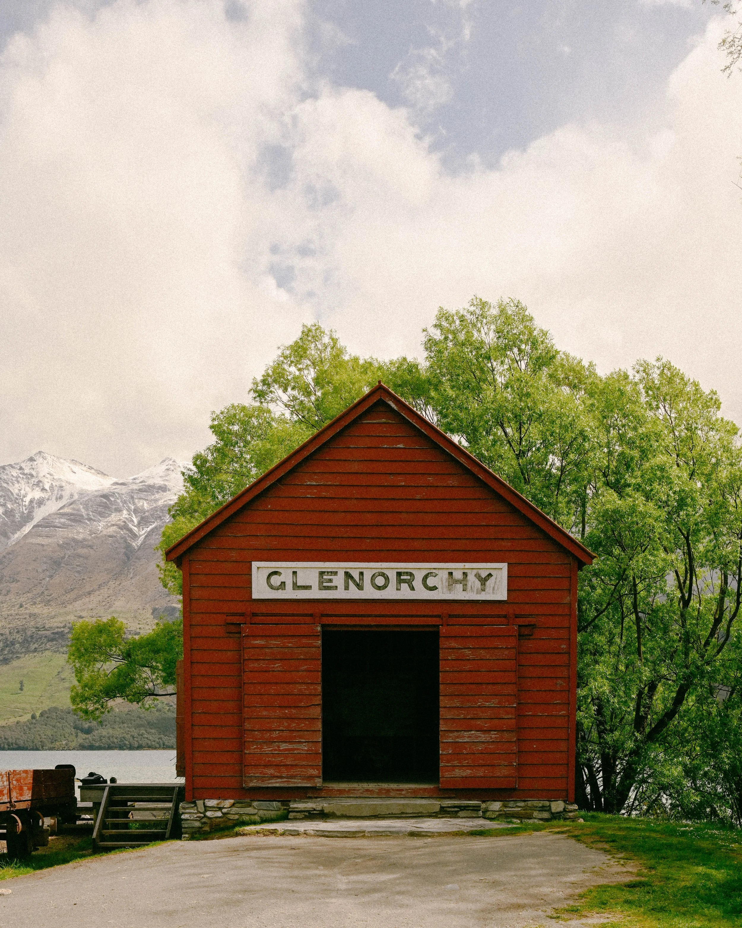 Tanya Arya Queenstown New Zealand South Island photography-14.jpg