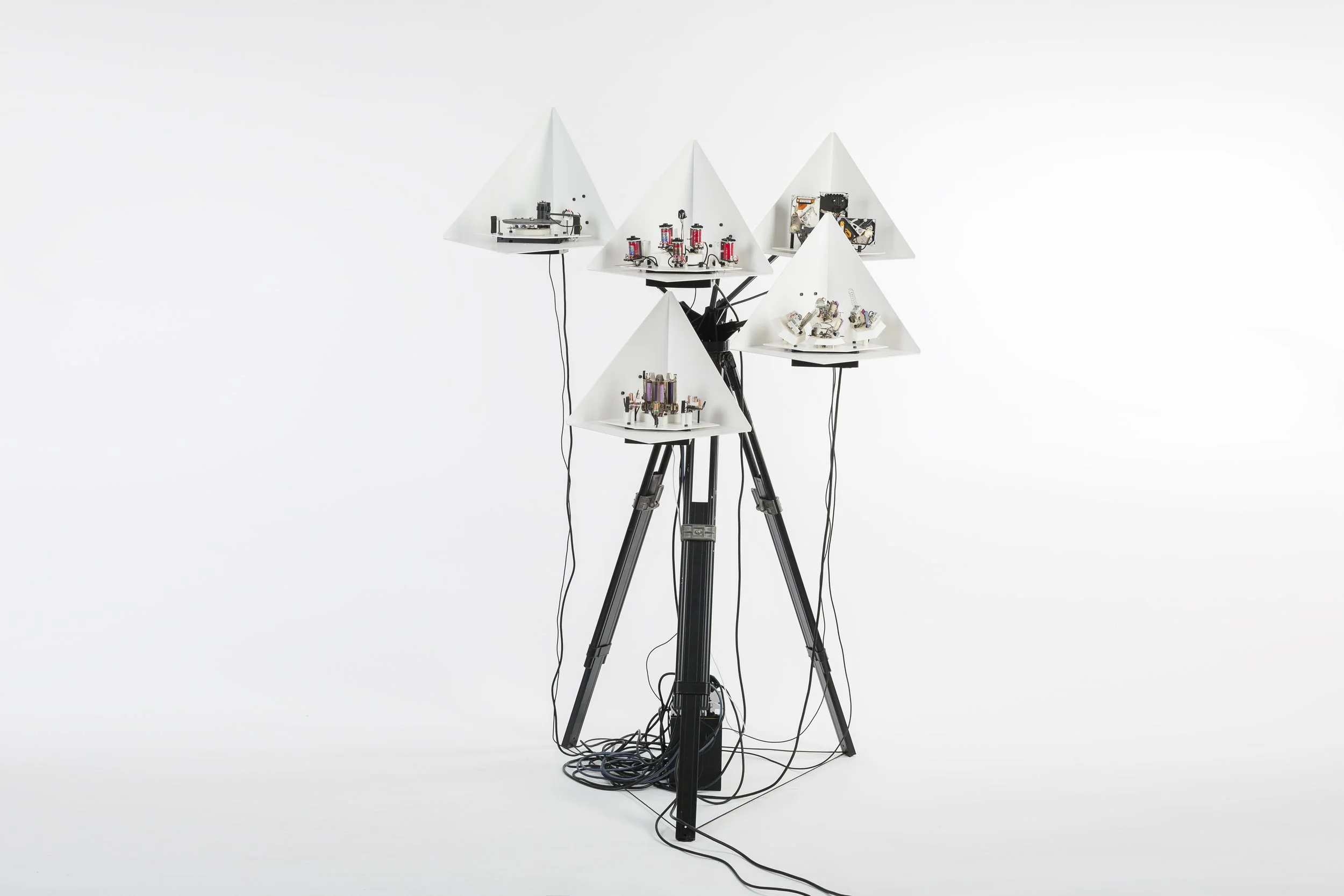 Moritz Simon Geist - Tripods One - 7 - Credit David Campesino.jpg