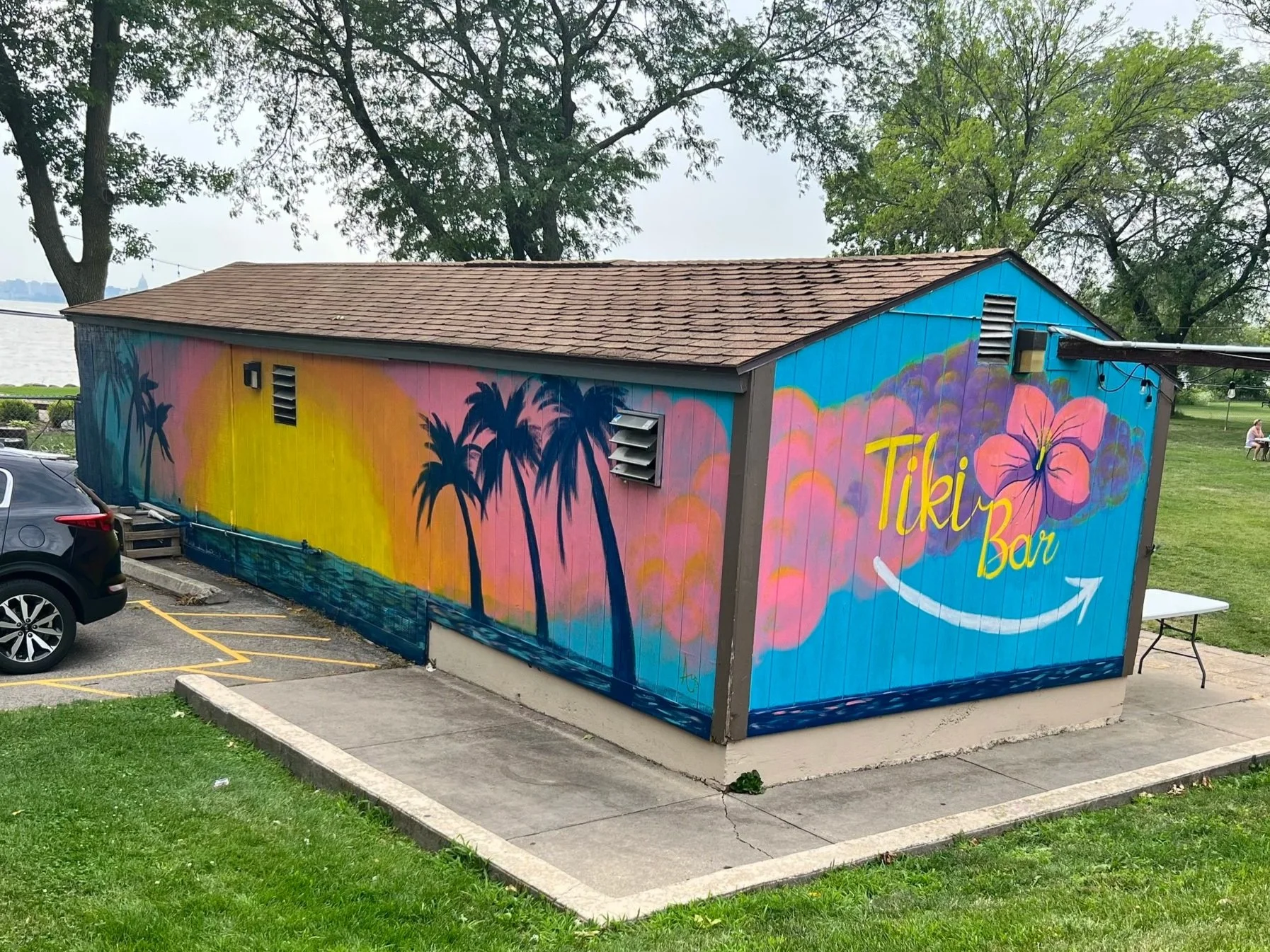 The Tiki Bar at the Madison East Side Club