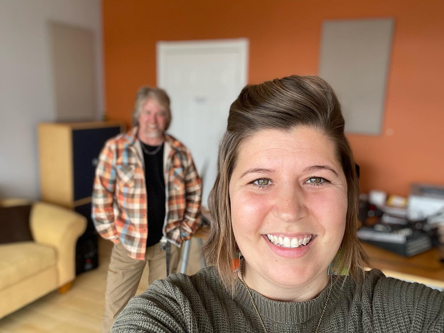 Did a thing today! 

Tom from the Rehoboth Social podcast had me on to talk about Pelvic Health PT. 

We talked about C-section recovery and preventative pelvic floor care for birth. 

We had a great conversation about 💩🚽. 

We talked about the lit