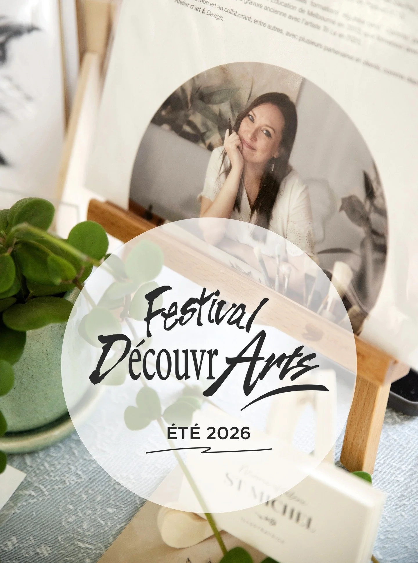 Le 6 et le 7 juin prochain, je ferai partie, pour une 3&egrave;me fois, du @festivaldecouvrarts , un symposium que j'affectionne particuli&egrave;rement! C'est toujours un plaisir d'y participer! &Agrave; plus! 🤗❤️👩&zwj;🎨